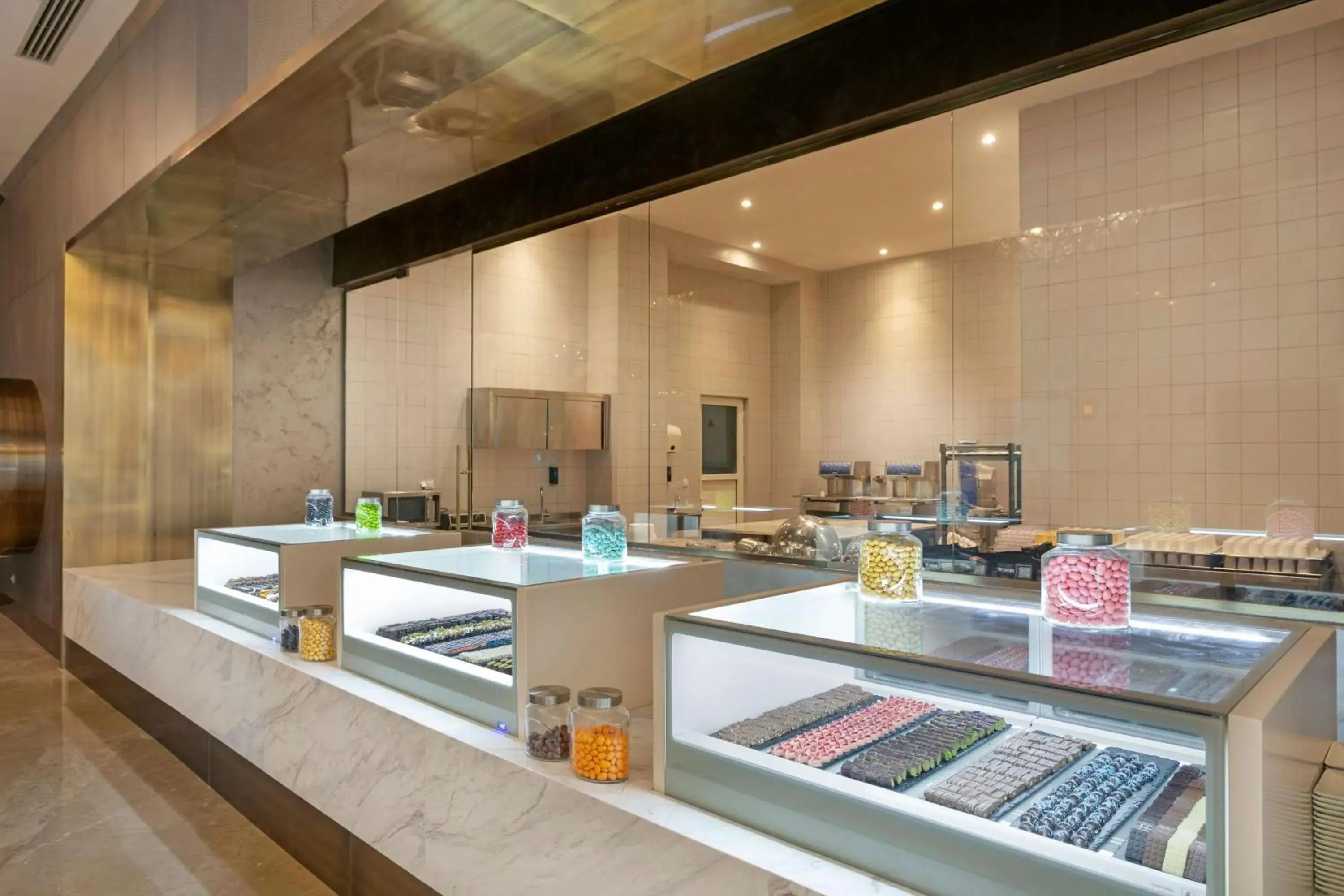 Restaurant/places to eat in Cullinan Belek Restaurant/places to eat in Cullinan Belek