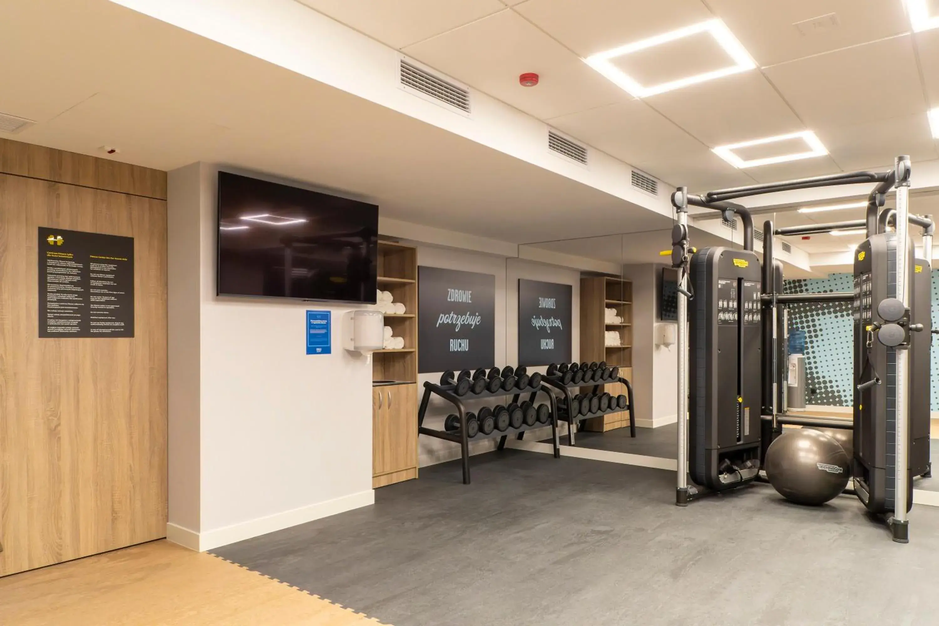 Fitness centre/facilities in Hampton By Hilton Bialystok Fitness centre/facilities in Hampton By Hilton Bialystok