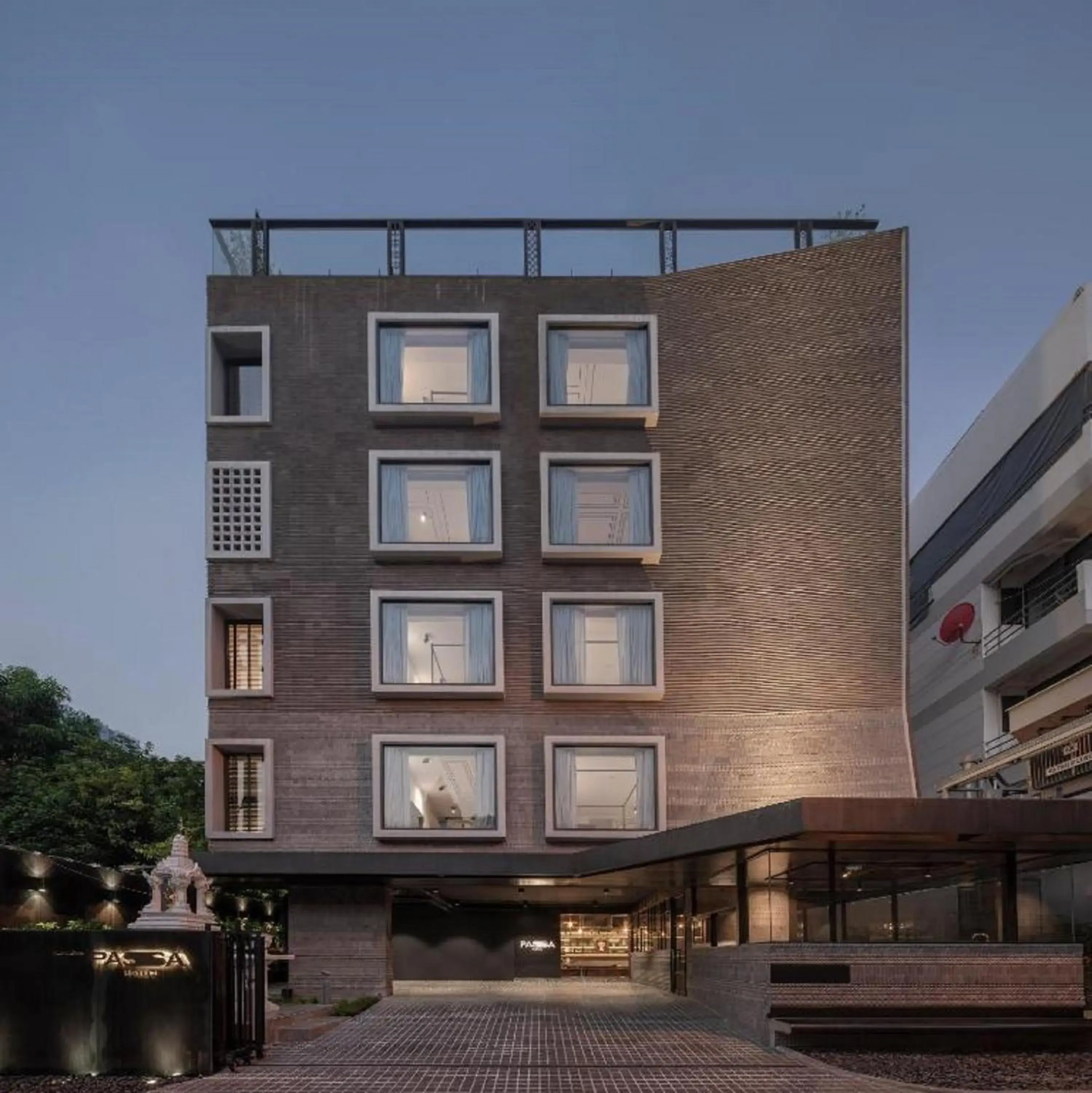 Property building in PASSA Hotel Bangkok Property building in PASSA Hotel Bangkok