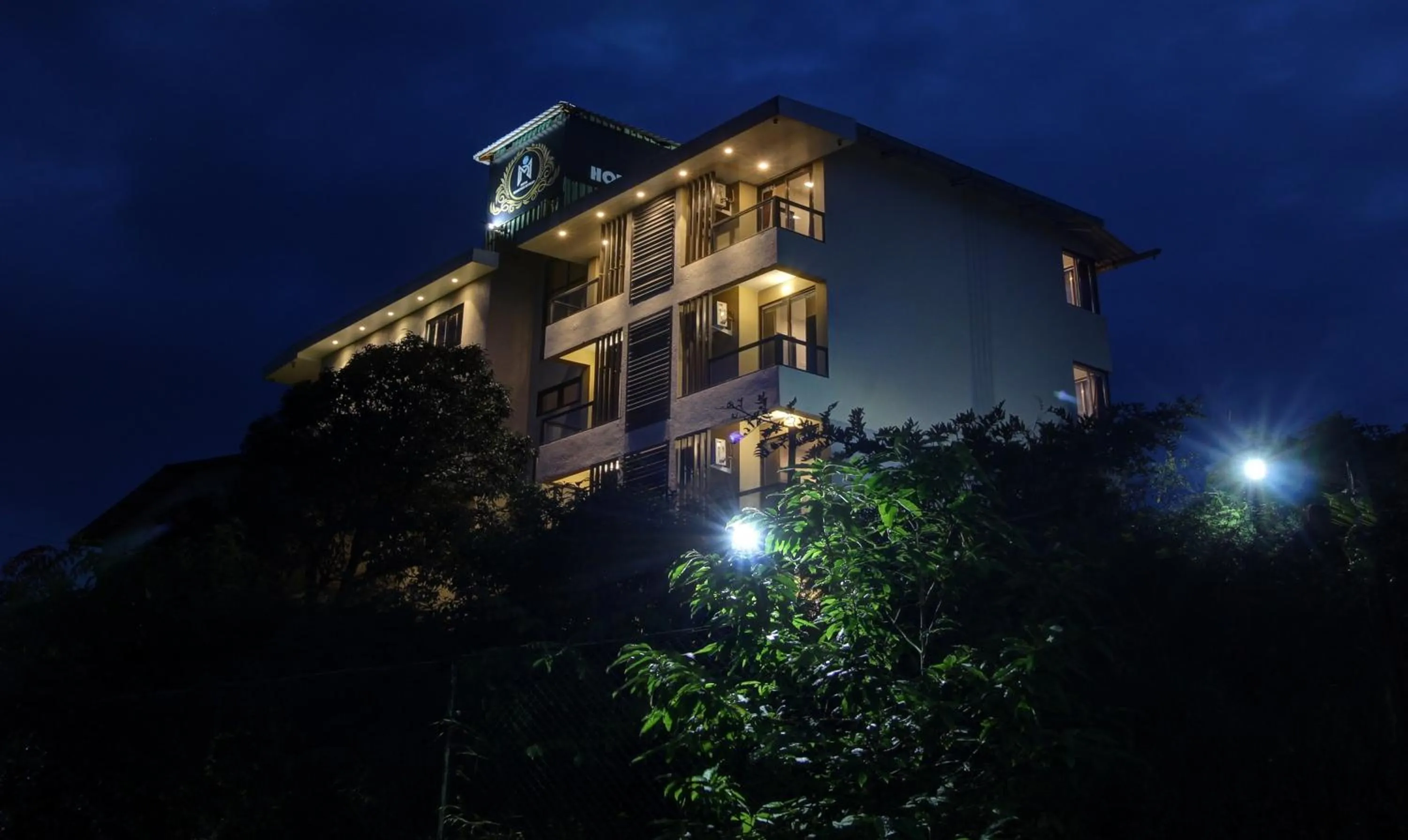 Property building in Treebo Mountain Retreat Mahabaleshwar, 600 Mtrs From Lingmala Waterfall