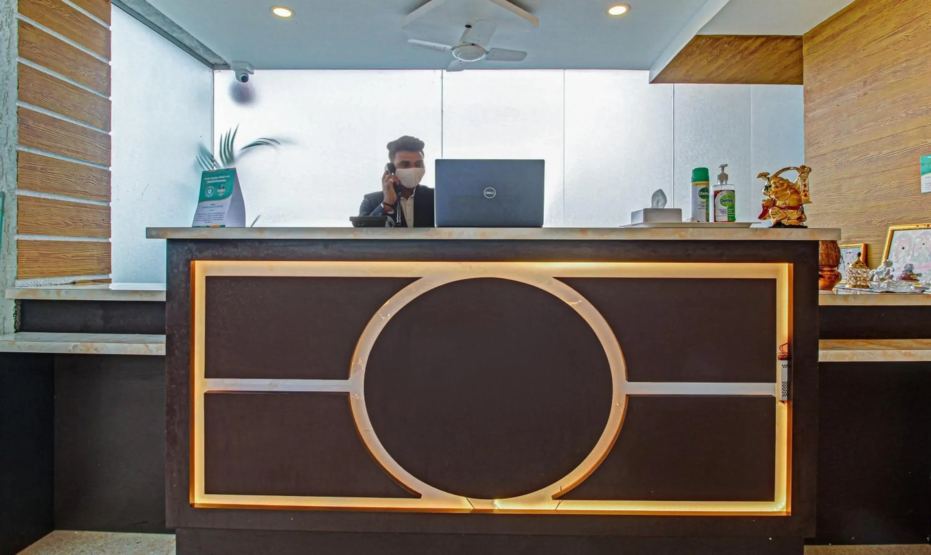 Lobby or reception in Treebo Mountain Retreat Mahabaleshwar, 600 Mtrs From Lingmala Waterfall Lobby or reception in Treebo Mountain Retreat Mahabaleshwar, 600 Mtrs From Lingmala Waterfall