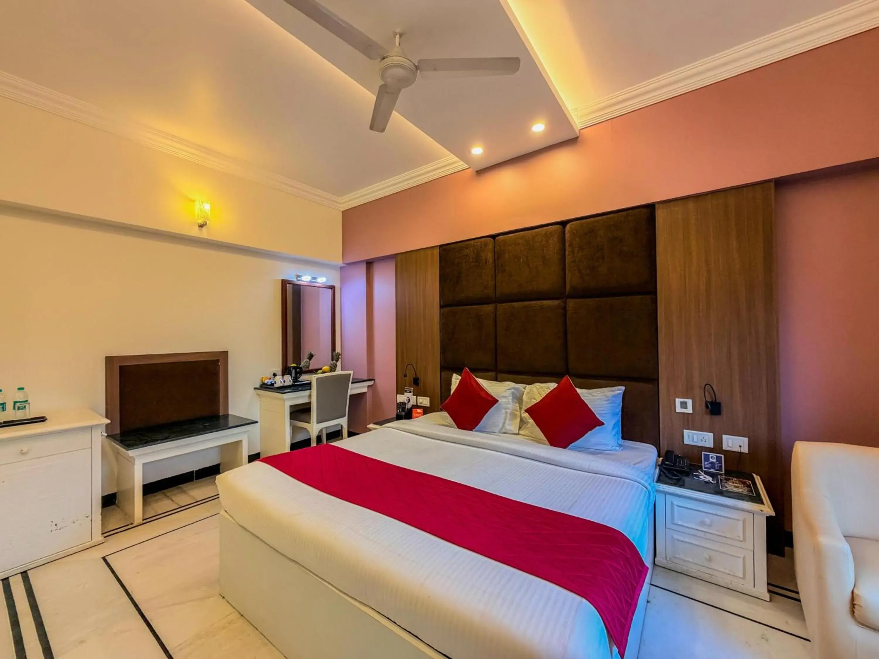 Bed in Zip By Spree Hotels Surabi International Vellore Bed in Zip By Spree Hotels Surabi International Vellore