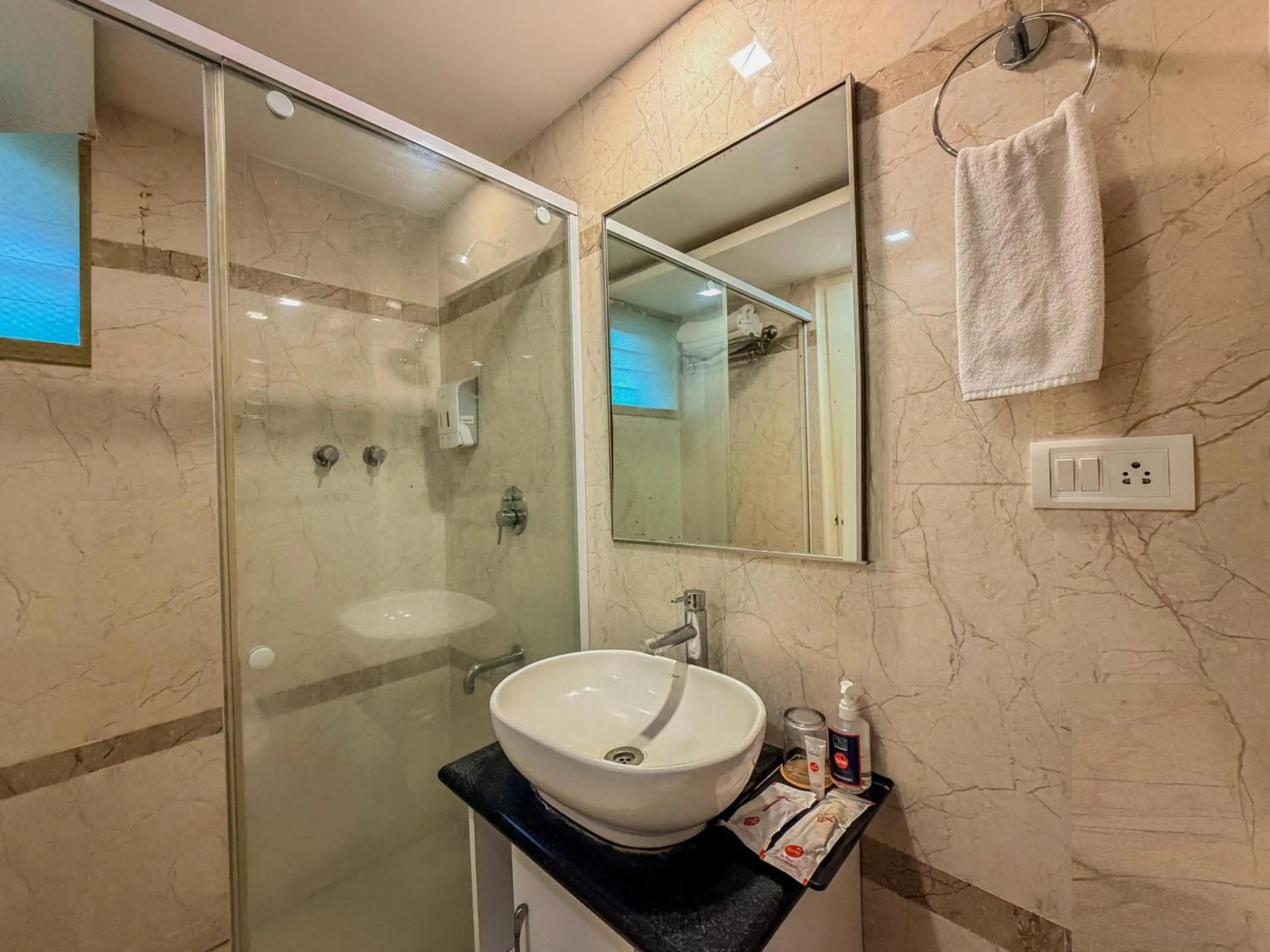 Shower in Zip By Spree Hotels Surabi International Vellore