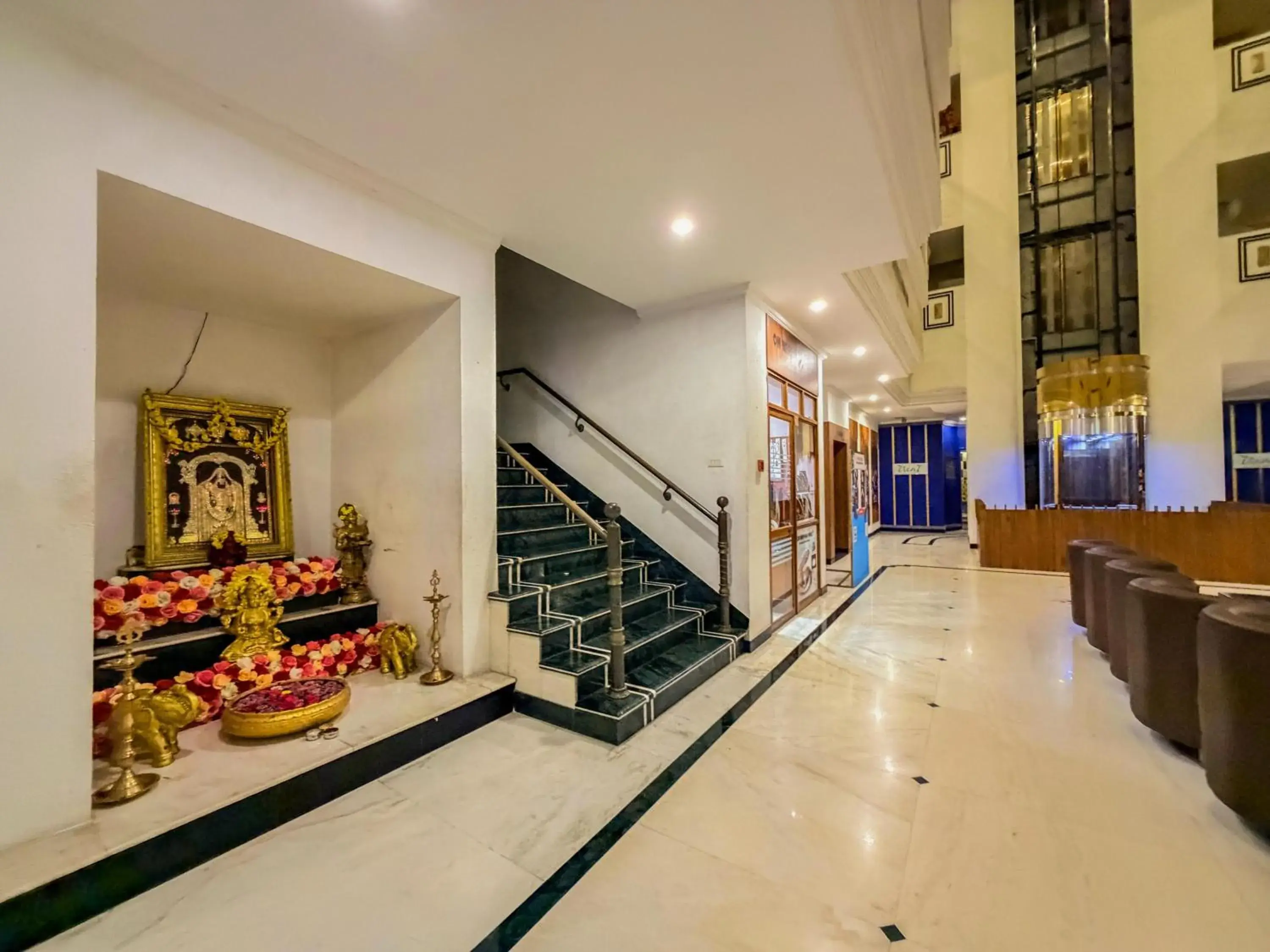 Lobby or reception in Zip By Spree Hotels Surabi International Vellore Lobby or reception in Zip By Spree Hotels Surabi International Vellore