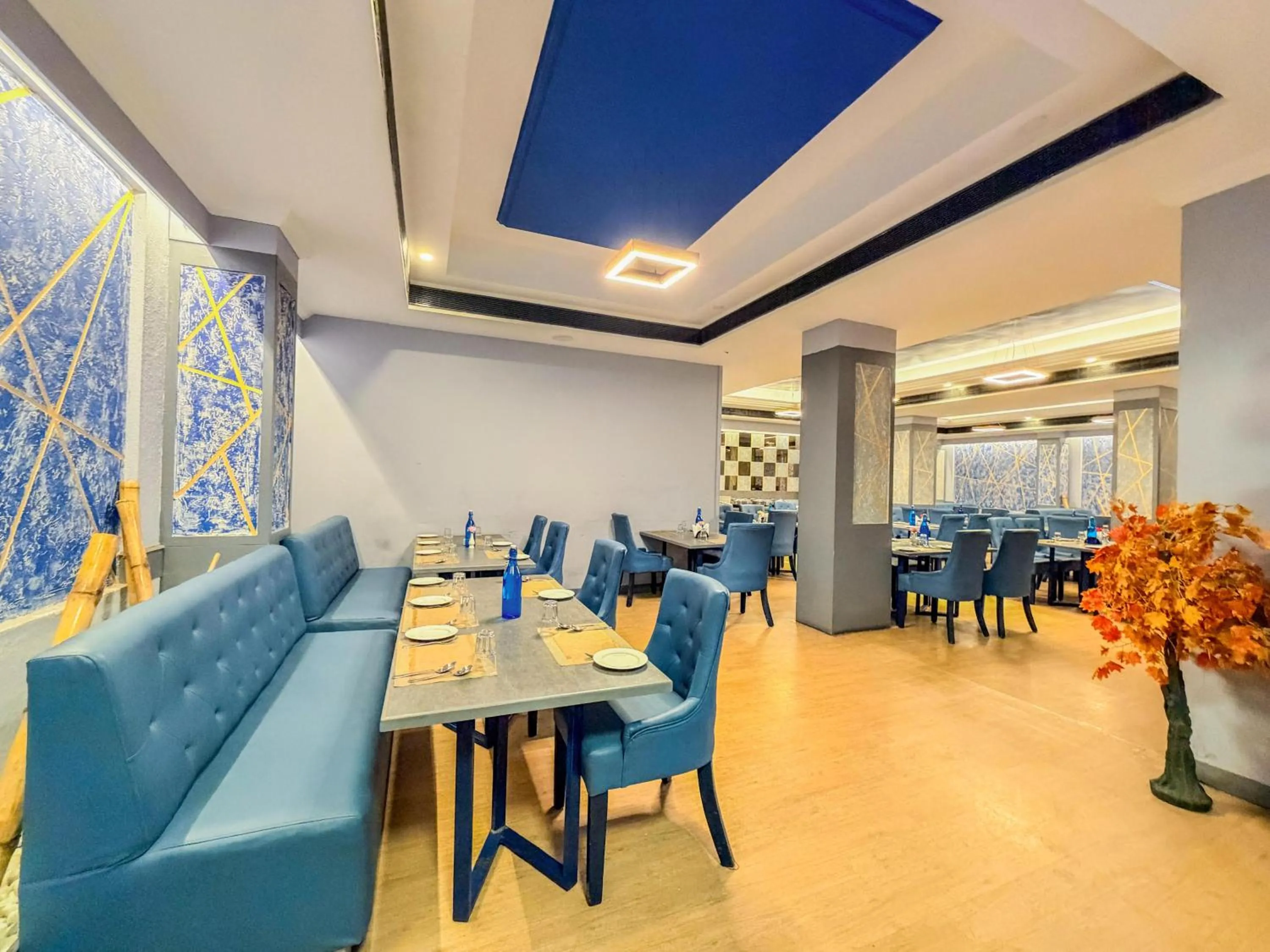 Restaurant/places to eat in Zip By Spree Hotels Surabi International Vellore