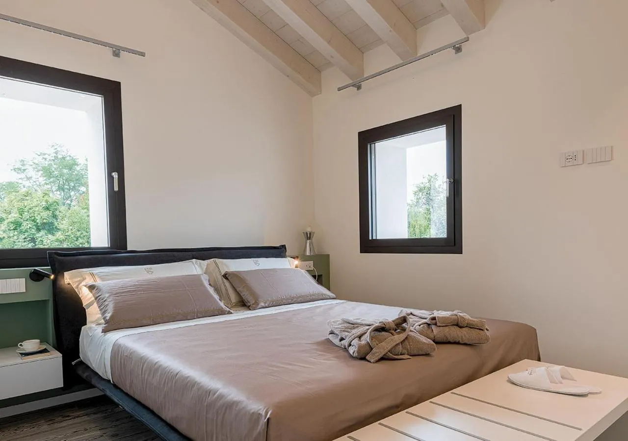 Bed in Progress Country & Wine House