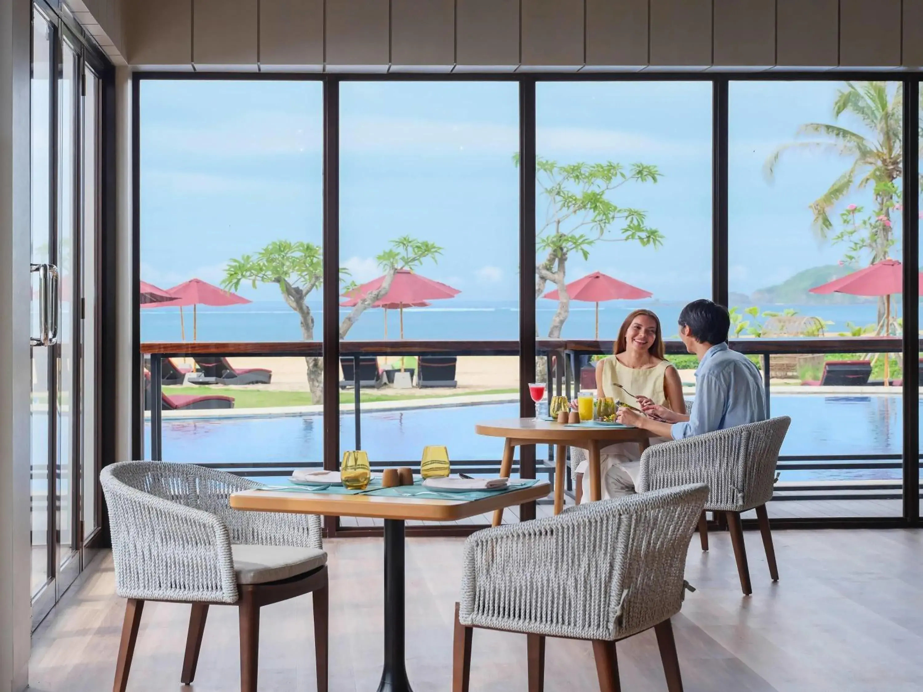 Restaurant/places to eat in Pullman Lombok Merujani Mandalika Beach Resort Restaurant/places to eat in Pullman Lombok Merujani Mandalika Beach Resort