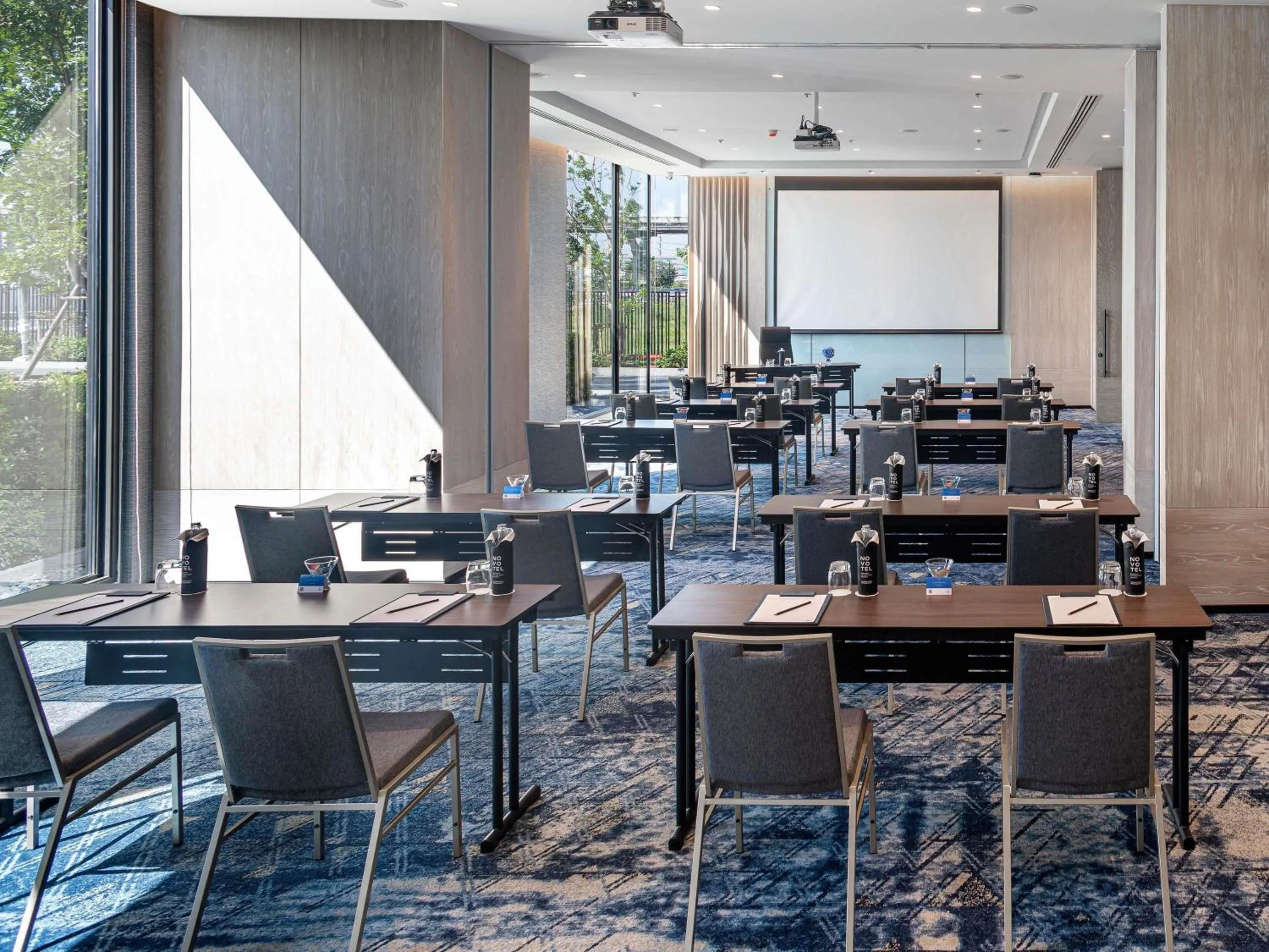 Meeting/conference room in Novotel Bangkok Future Park Rangsit