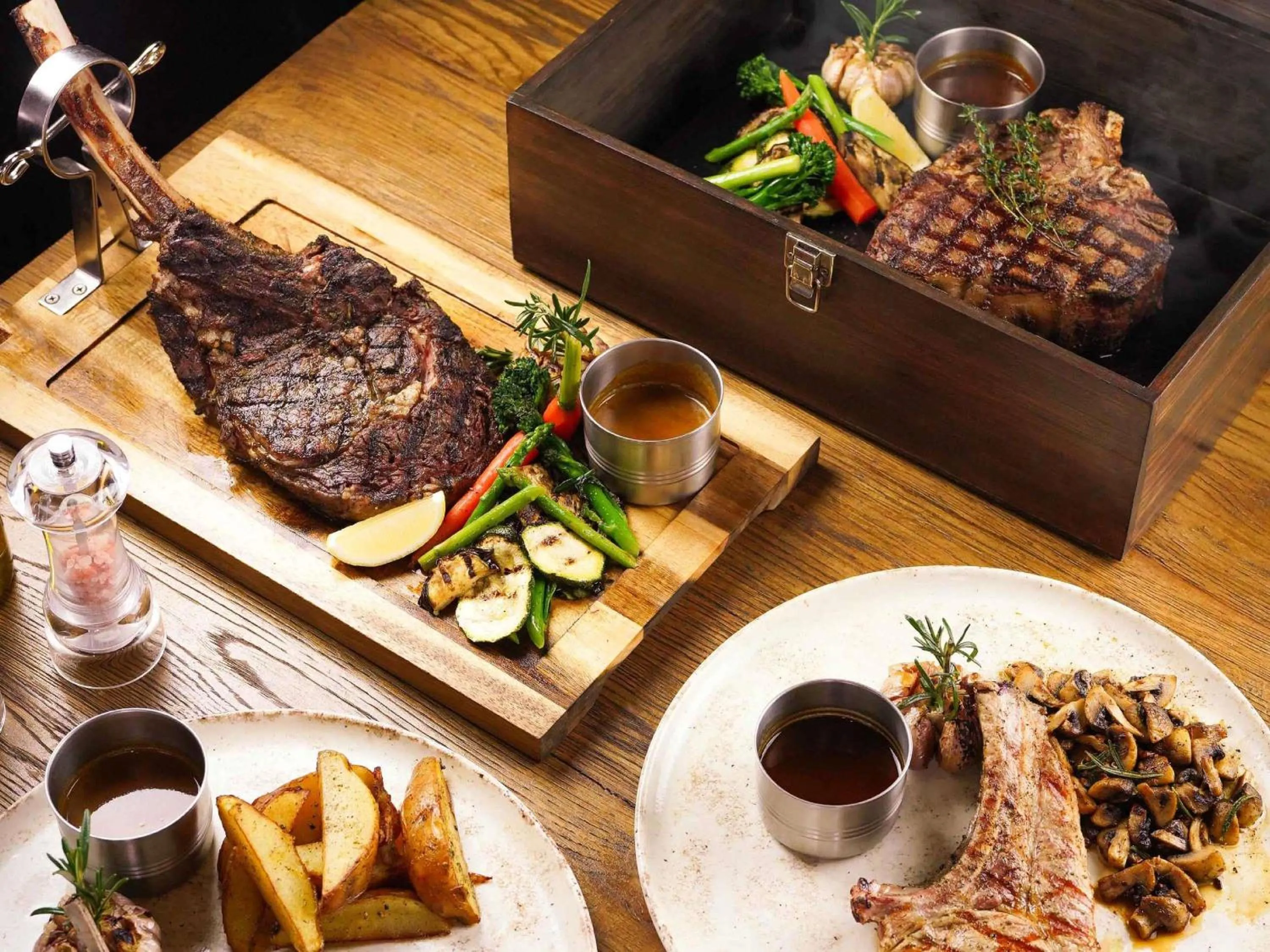 Restaurant/places to eat in Novotel Bangkok Future Park Rangsit