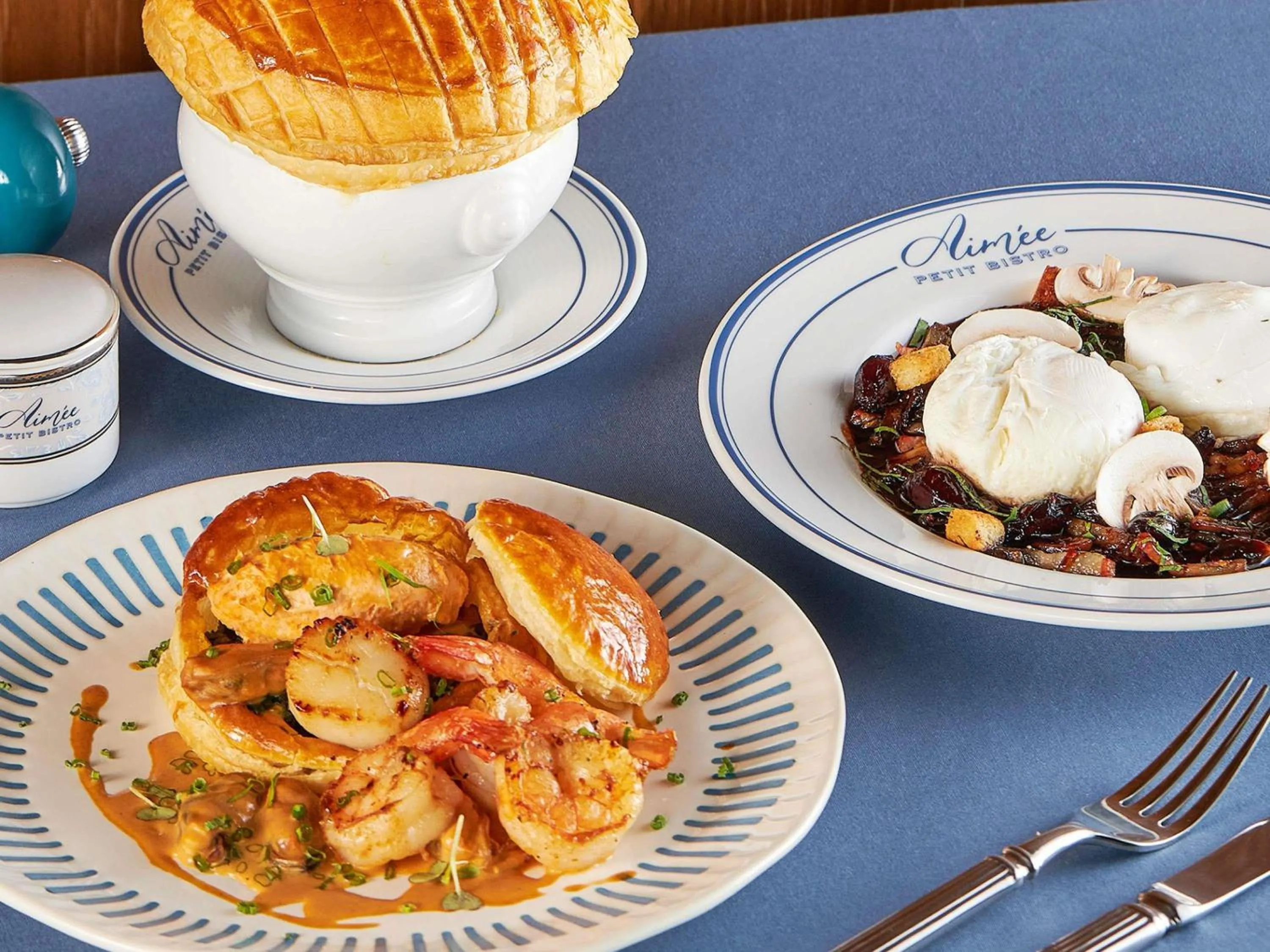 Restaurant/places to eat in Novotel Bangkok Future Park Rangsit