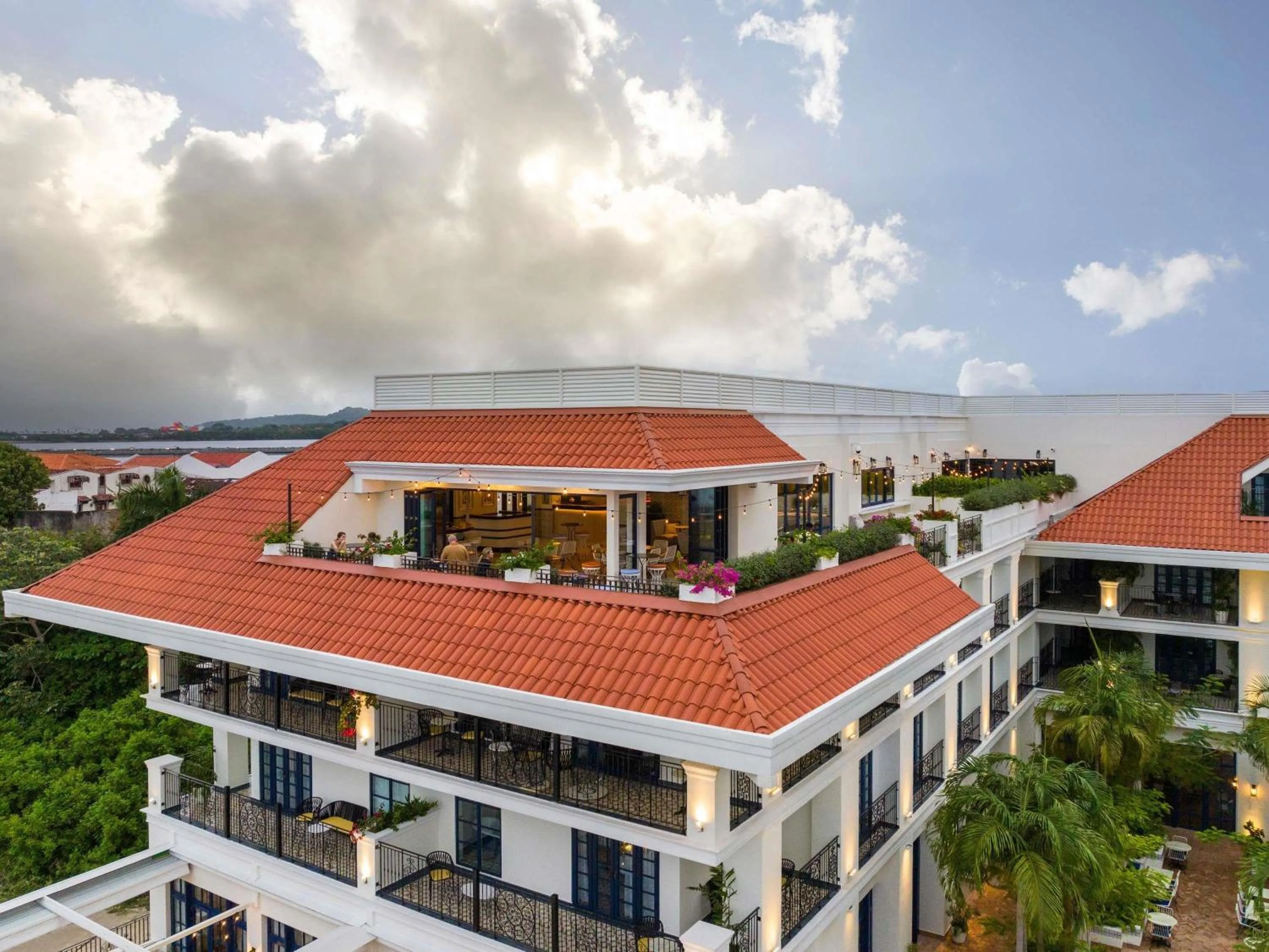 Restaurant/places to eat in Sofitel Legend Casco Viejo, Panama City