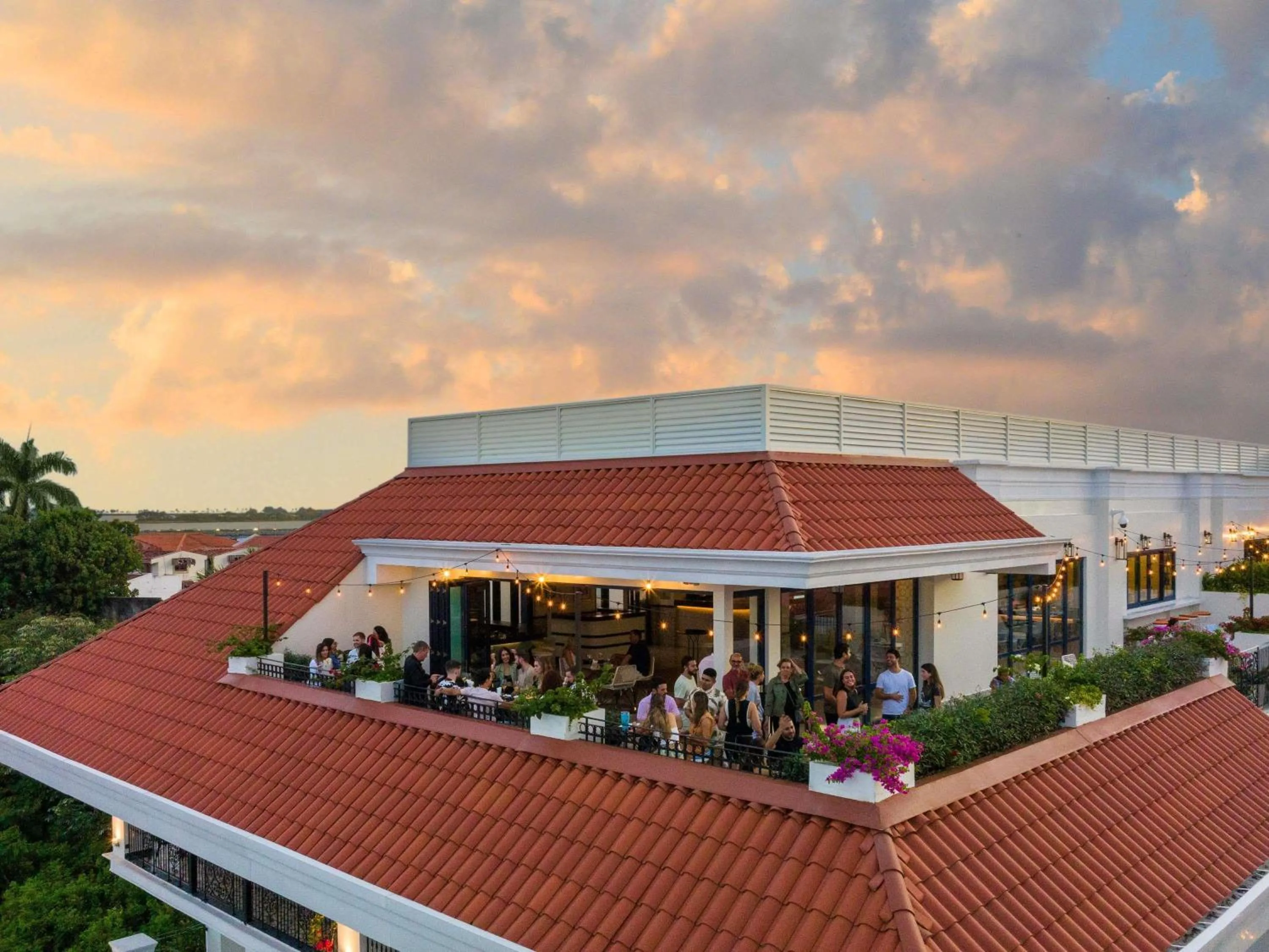 Lounge or bar in Sofitel Legend Casco Viejo, Panama City