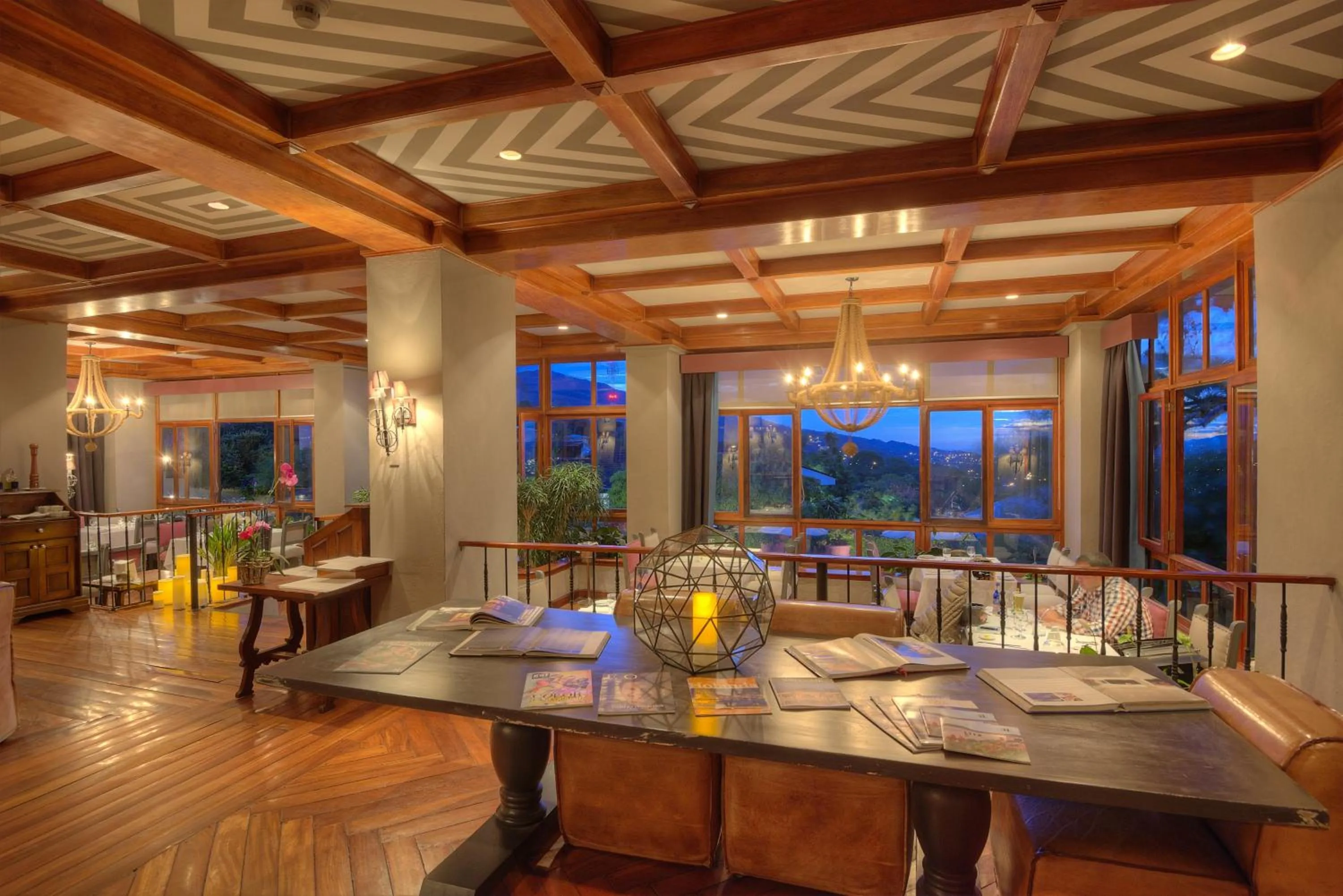 Lounge or bar in Alta Las Palomas Hotel