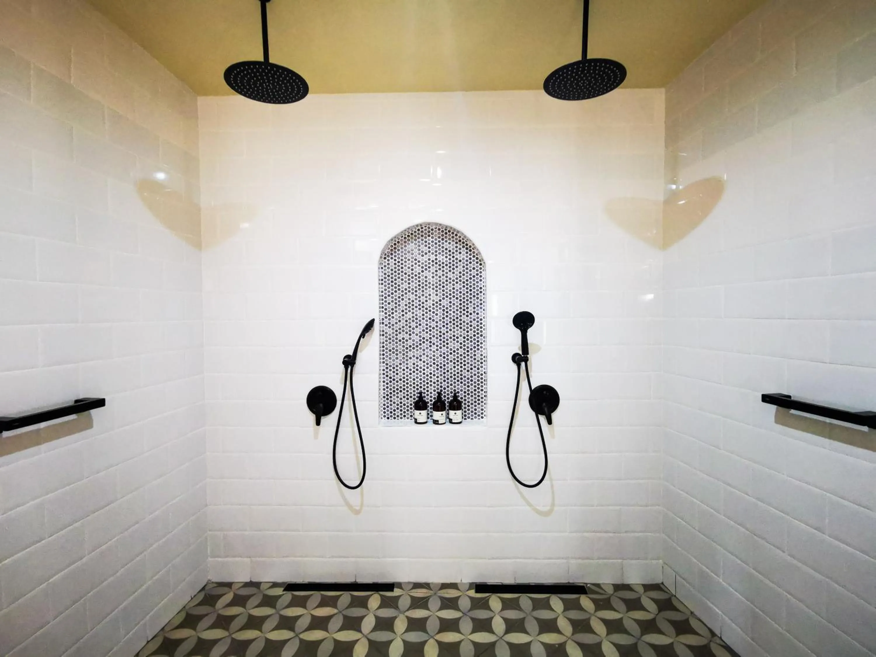 Bathroom in Alta Las Palomas Hotel