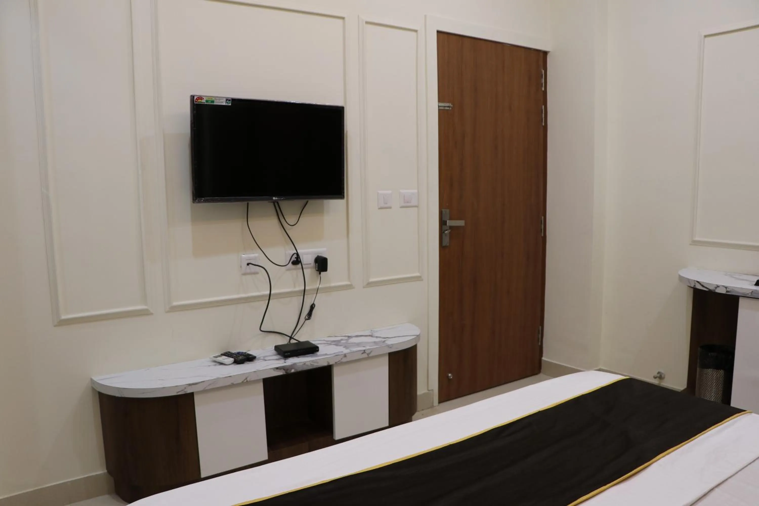 TV and multimedia in The Knights' Inn