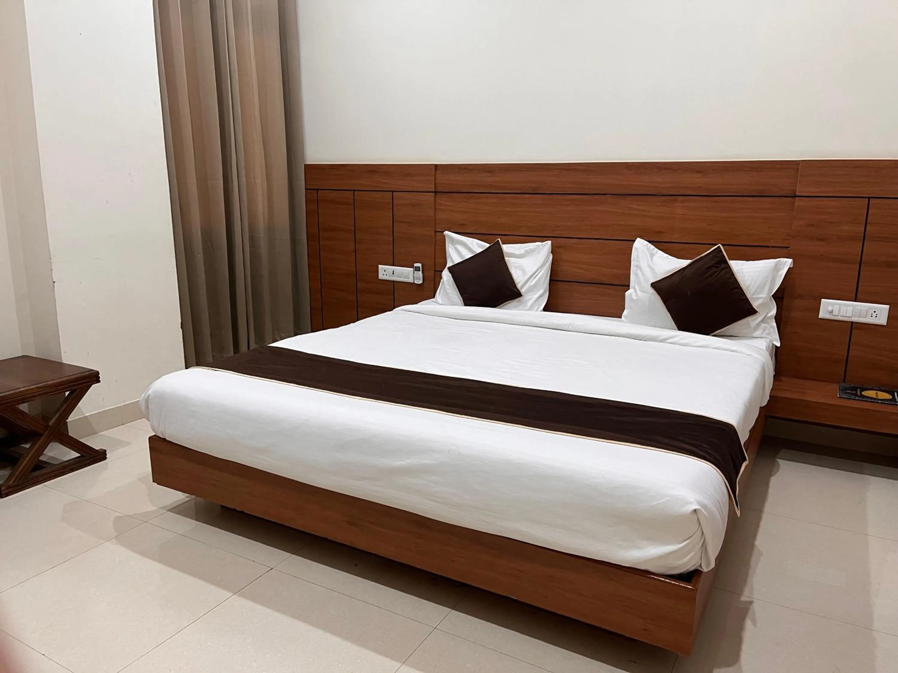 Bed in The Knights' Inn