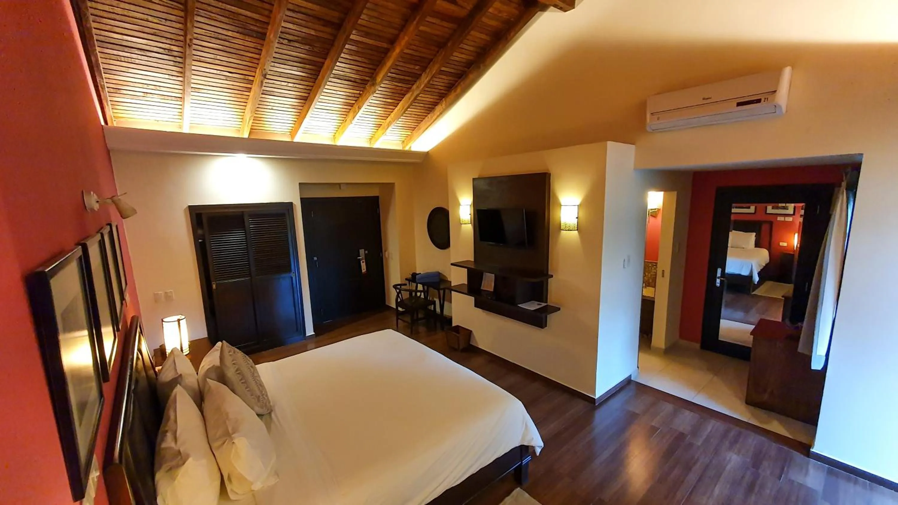 Bedroom, Bed in Alta Gracia Parque Hotel