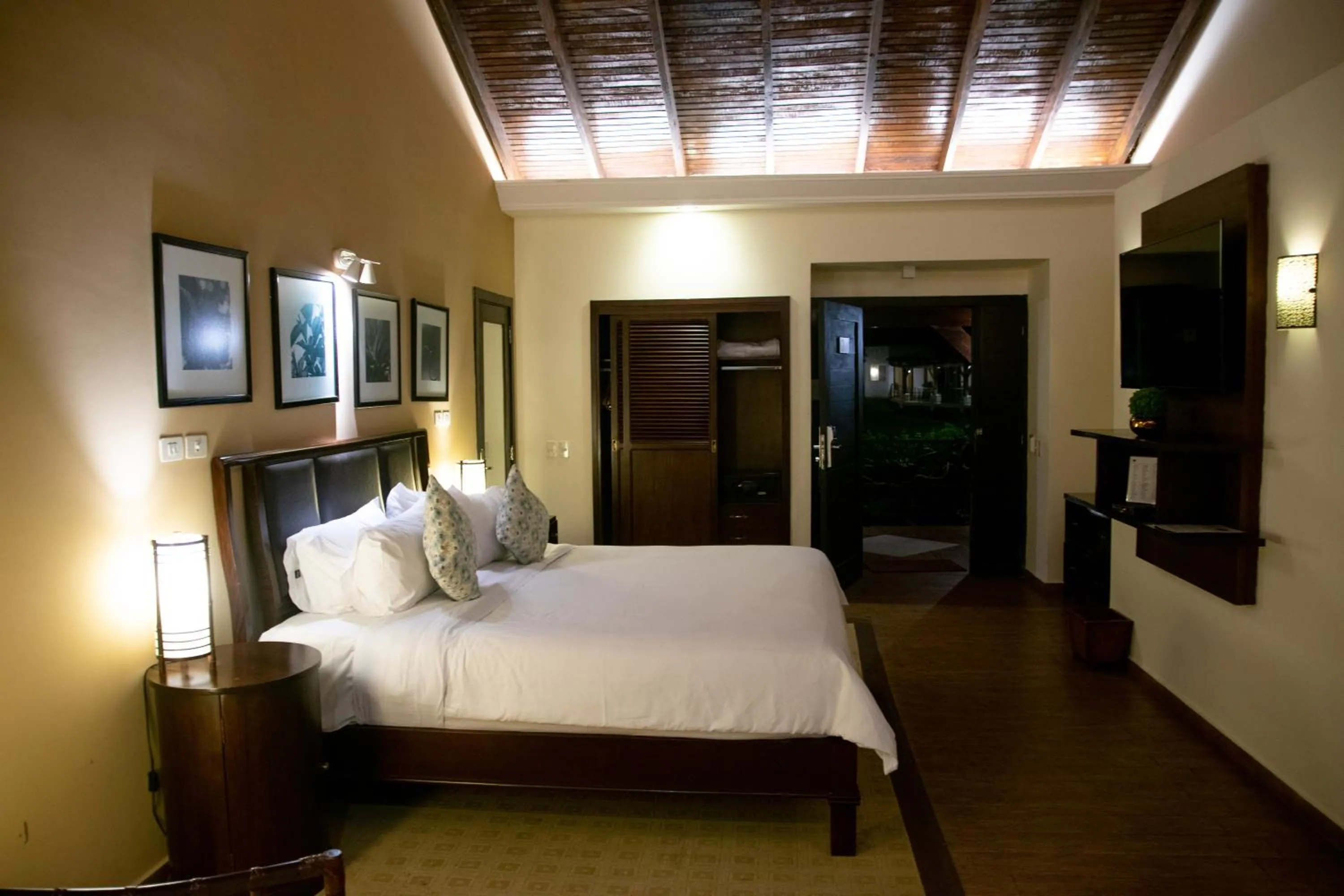 Bedroom, Bed in Alta Gracia Parque Hotel