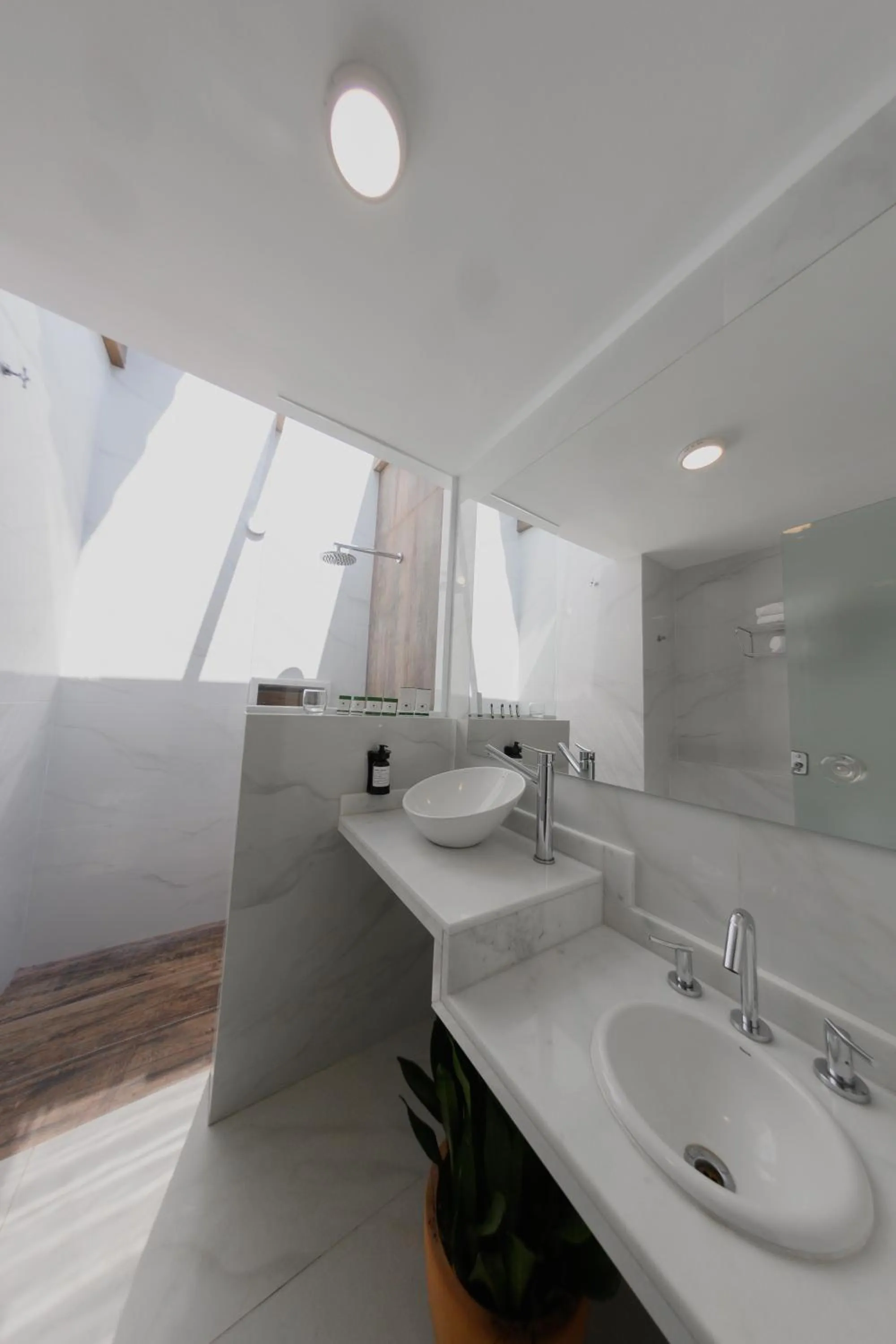 Shower in Alta Gracia Parque Hotel