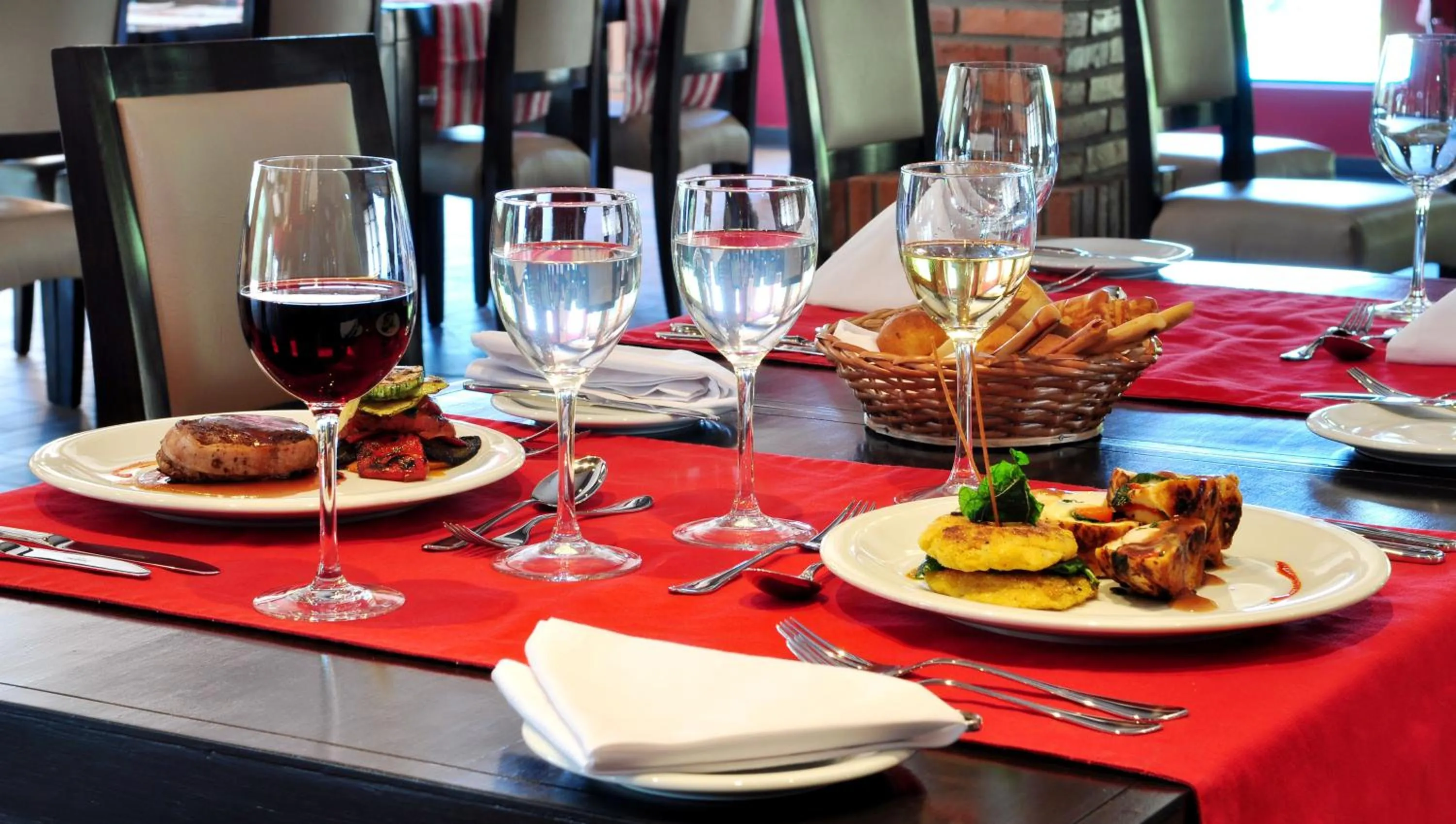 Food in Alta Gracia Parque Hotel