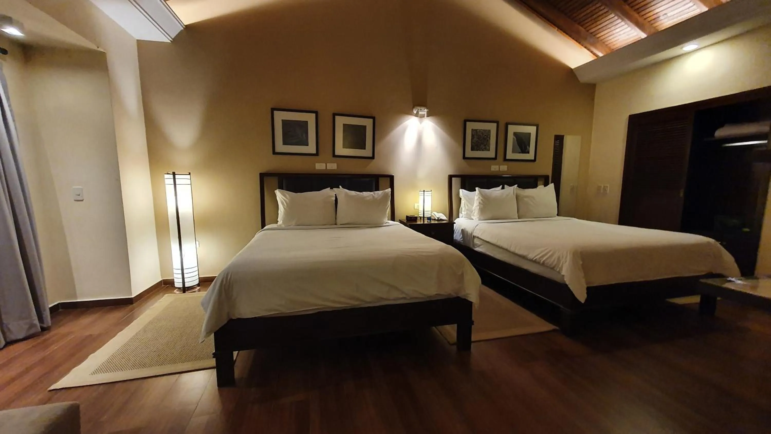 Bedroom, Bed in Alta Gracia Parque Hotel