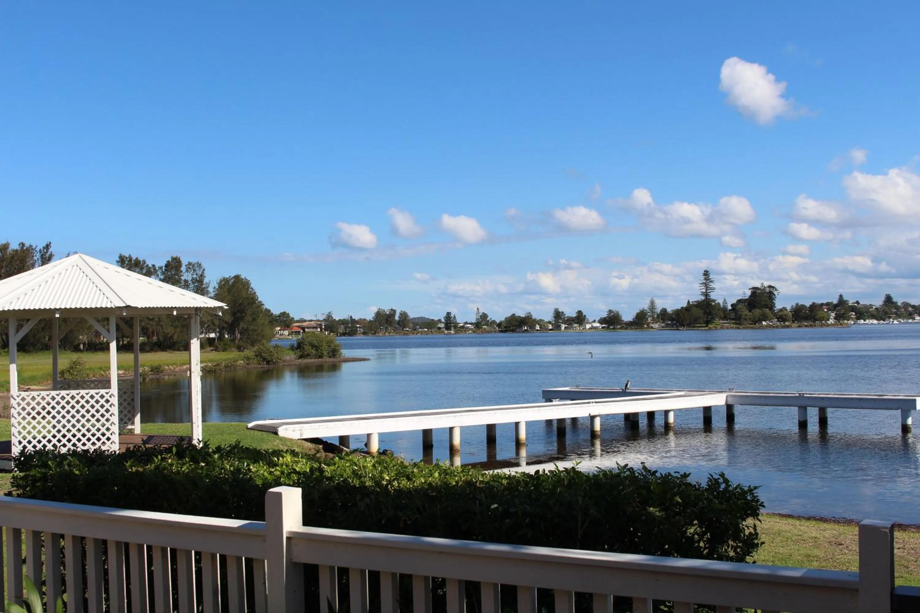Property building in Squid's Ink Motel