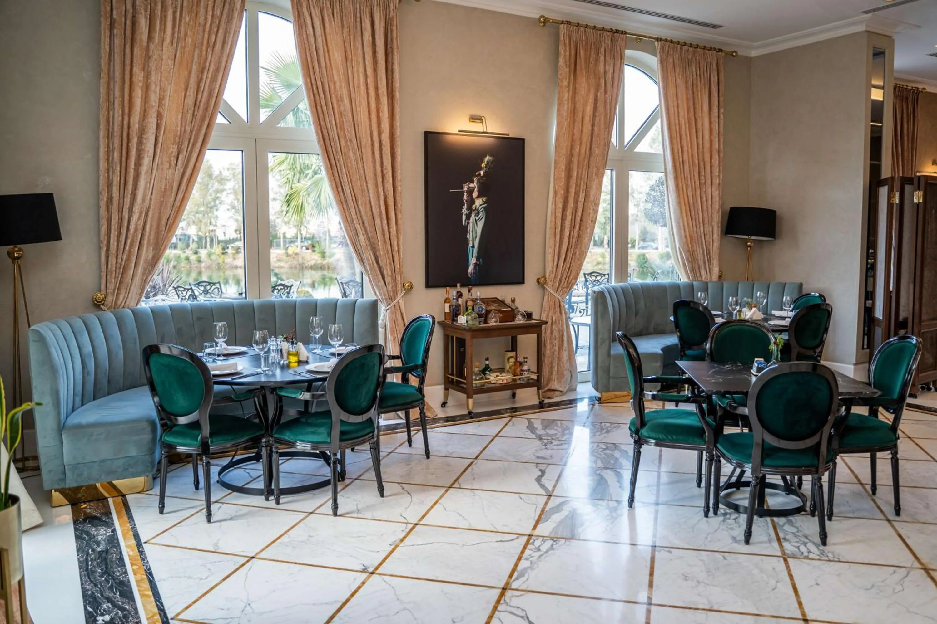 Restaurant/places to eat in Radisson Collection Morina Hotel, Tirana