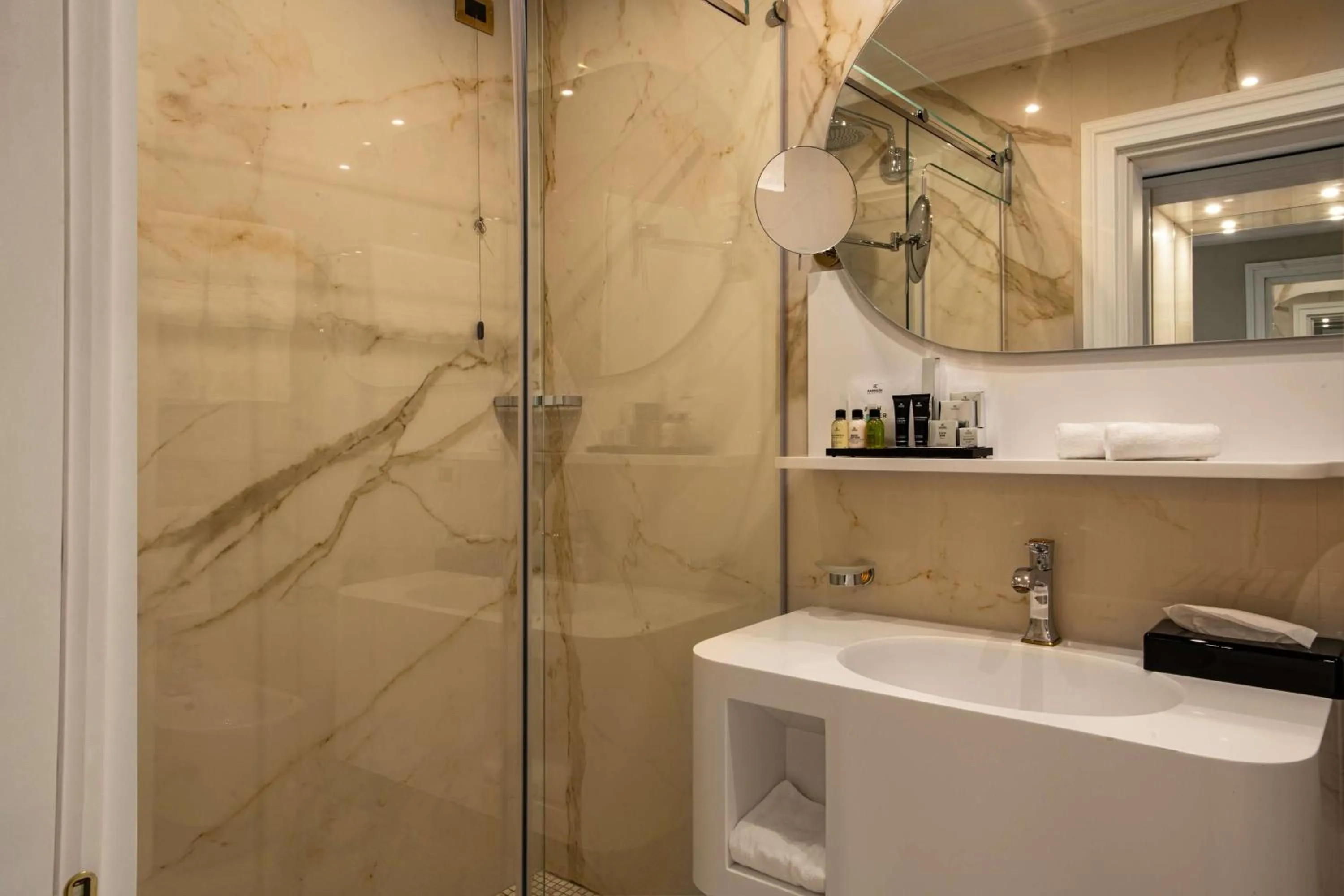 Radisson Collection Morina Hotel, Tirana