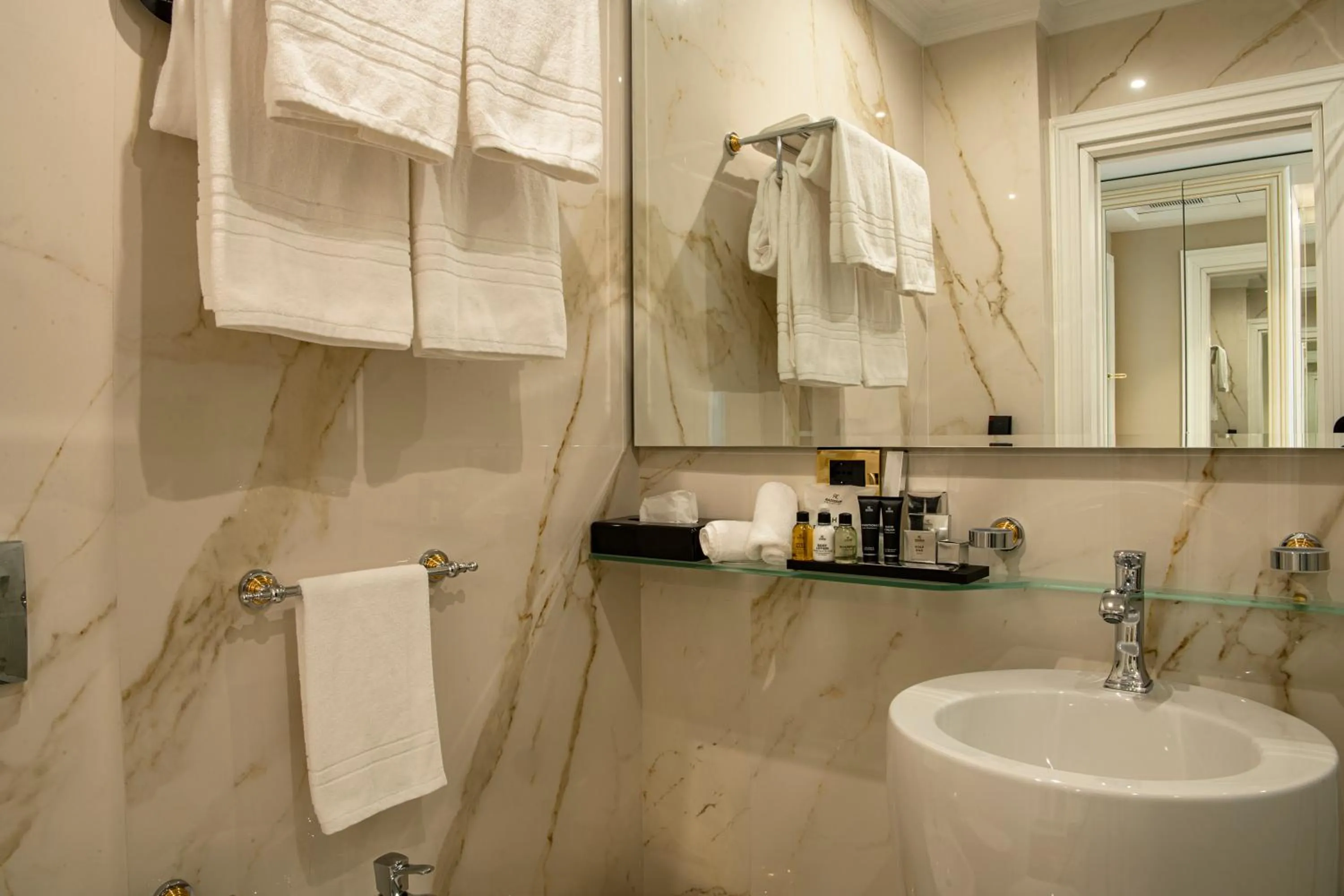 Radisson Collection Morina Hotel, Tirana