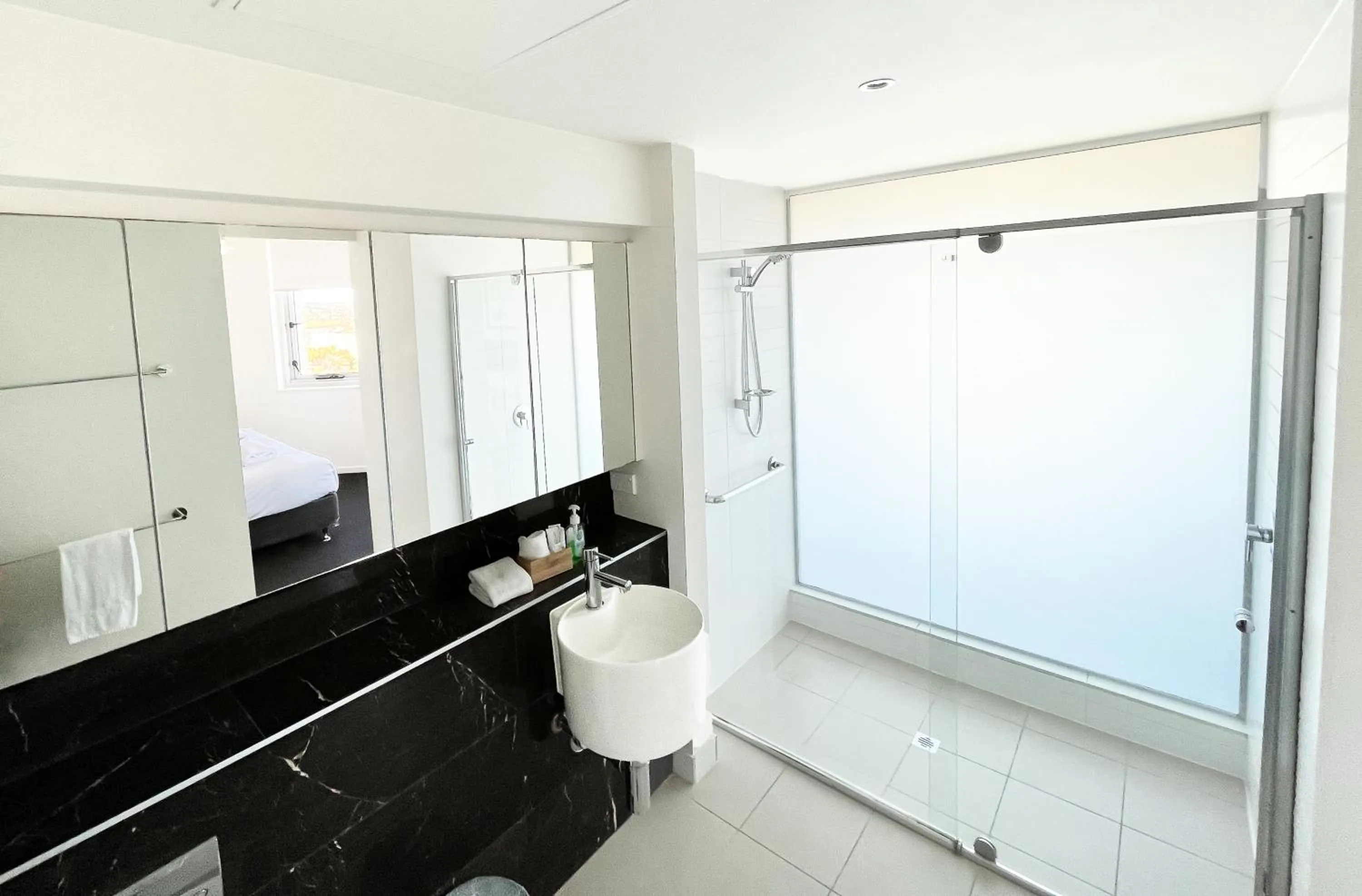 Bathroom in Oshen Holiday Apartments Yeppoon