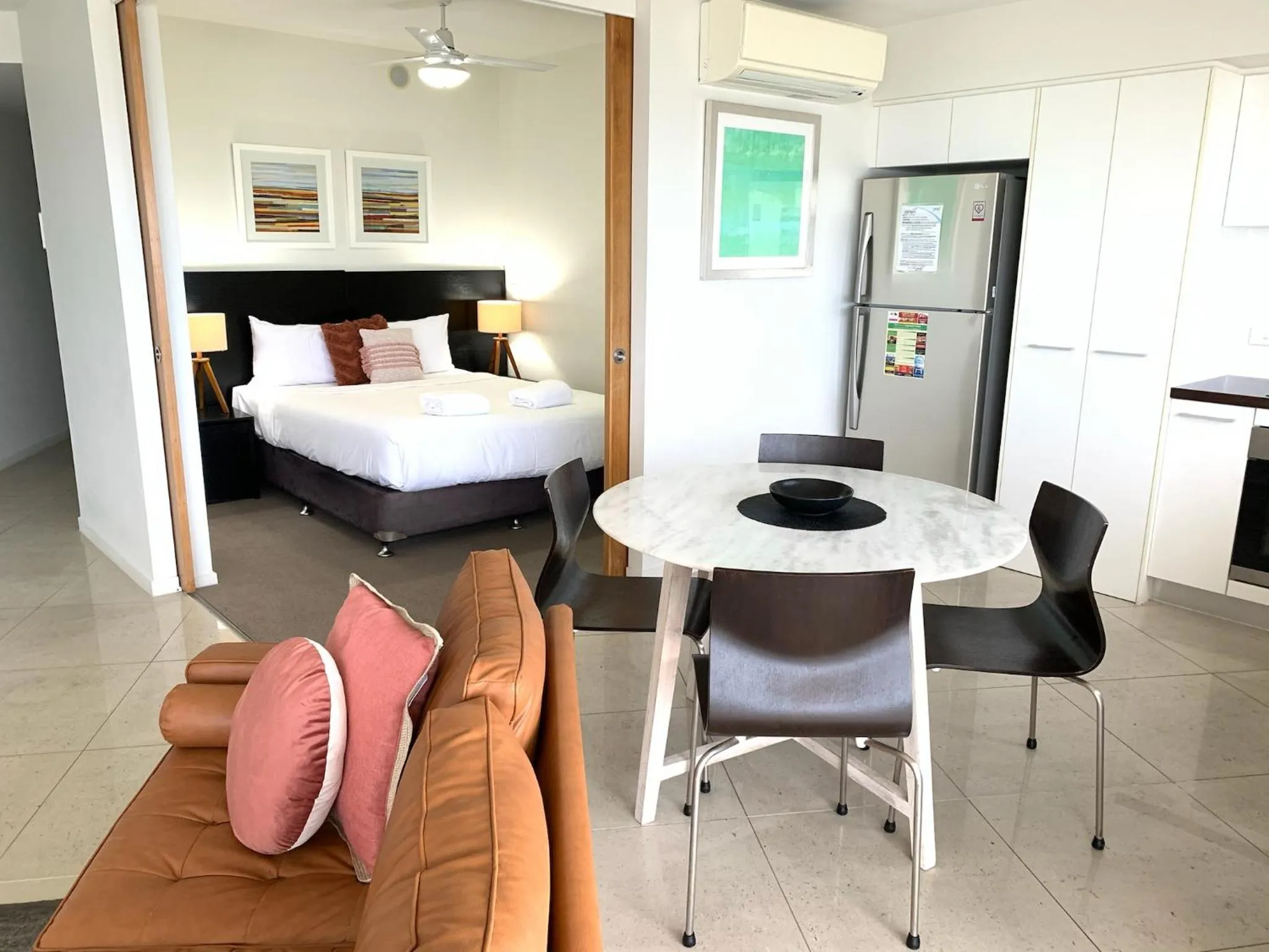 Bed in Oshen Holiday Apartments Yeppoon