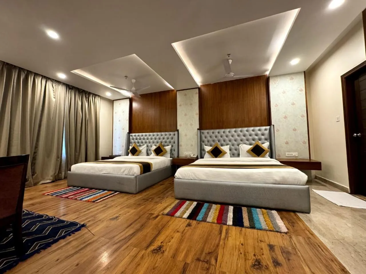 Bed in Hotel River Rhythm Assi Ghat