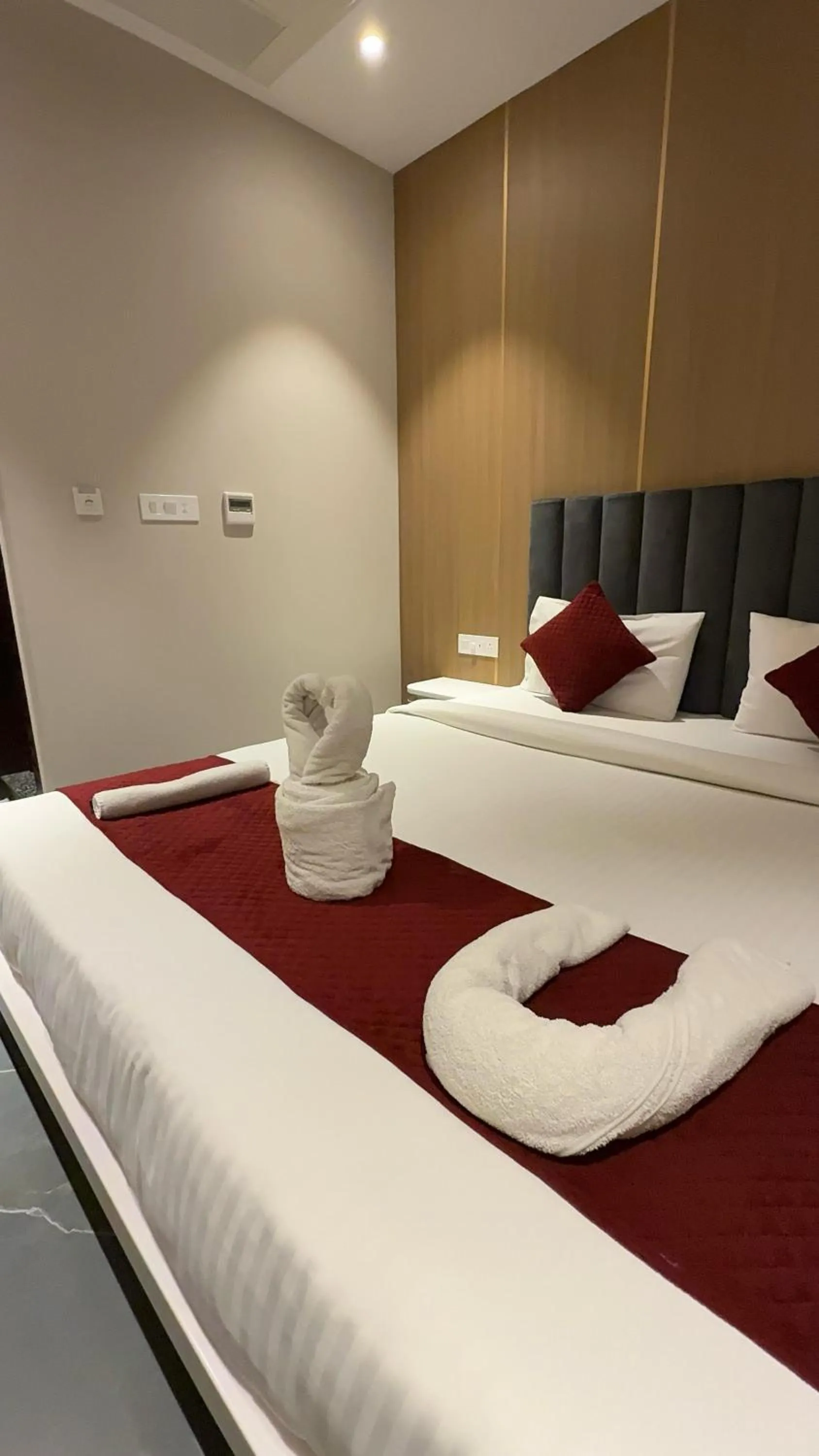 Bed in Hotel River Rhythm Assi Ghat