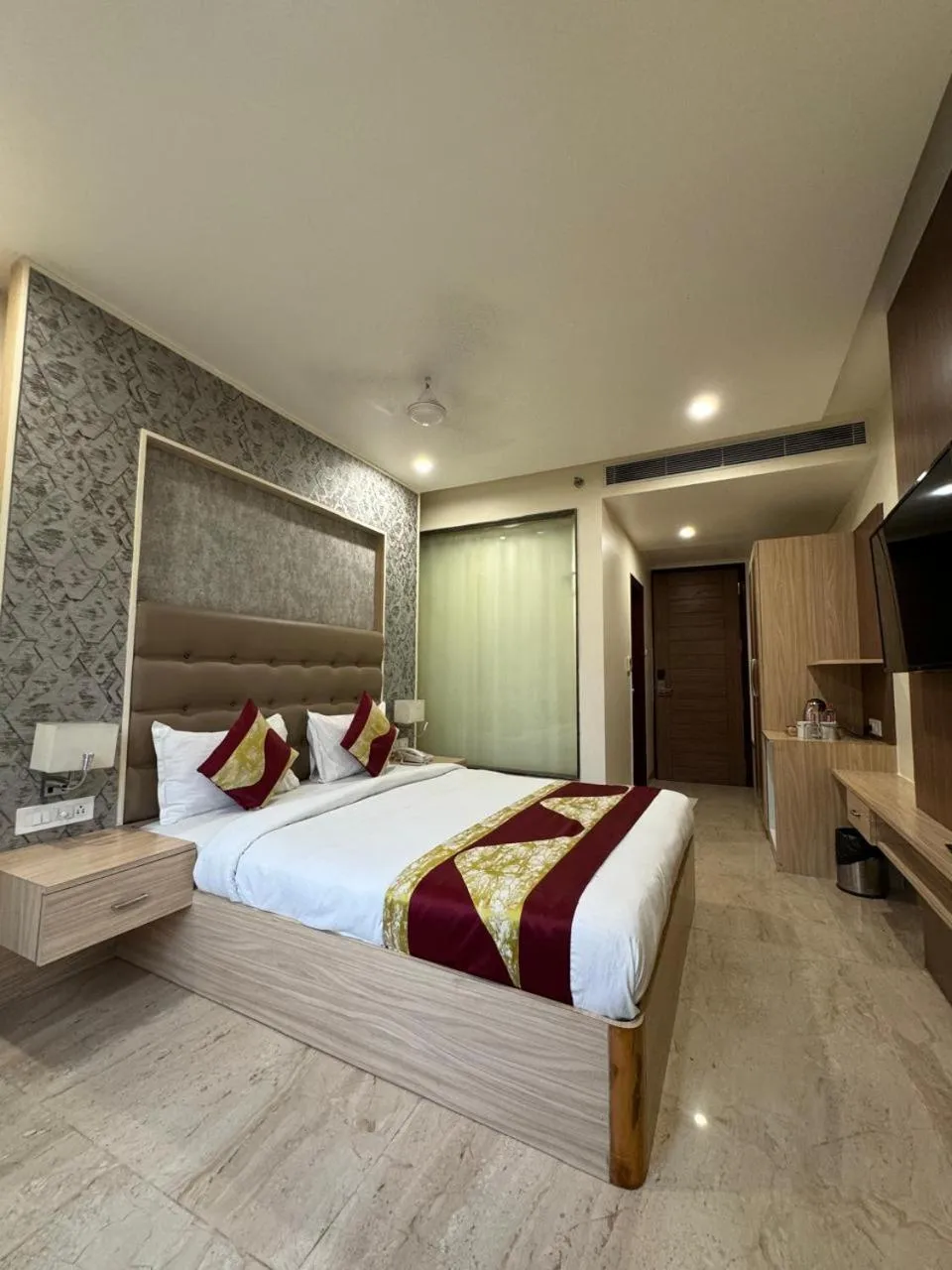 Bed in Hotel River Rhythm Assi Ghat
