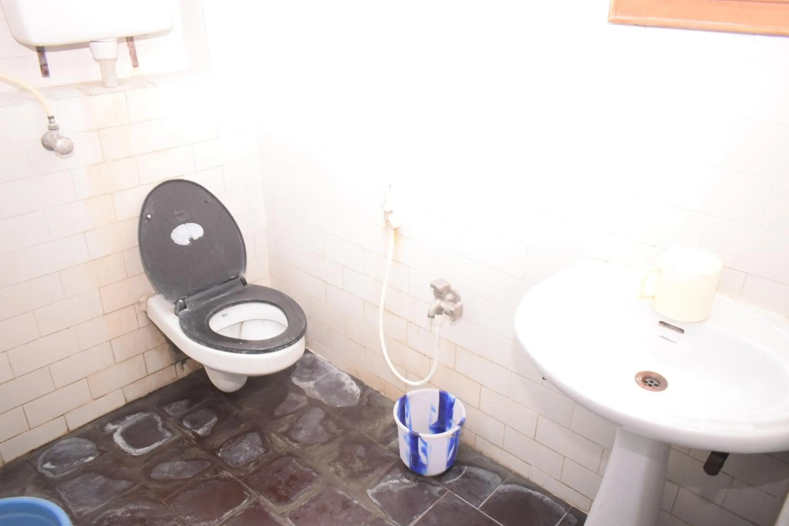 Single Room - single occupancy in Sri Krishna Vilas Single Room - single occupancy in Sri Krishna Vilas