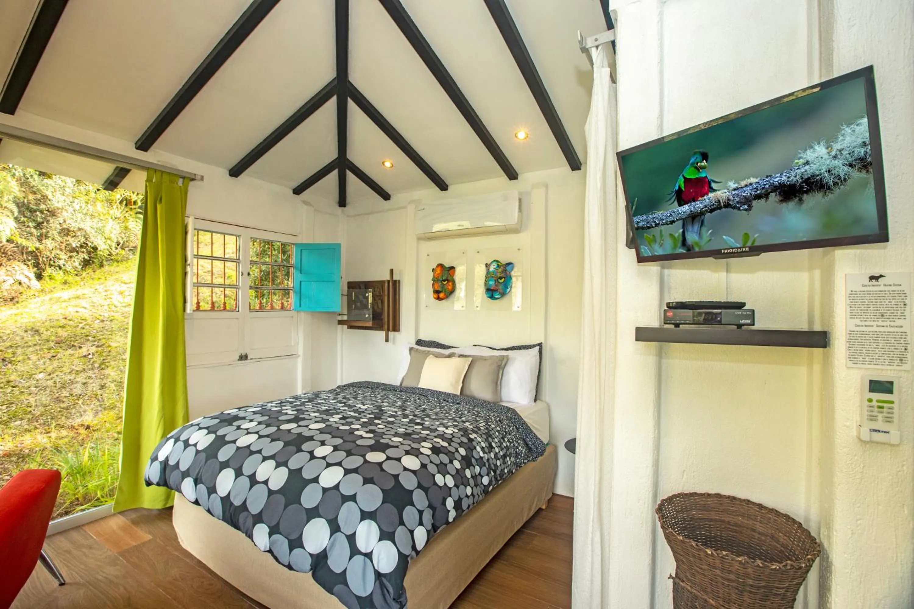 Bedroom in Dantica Cloud Forest Lodge