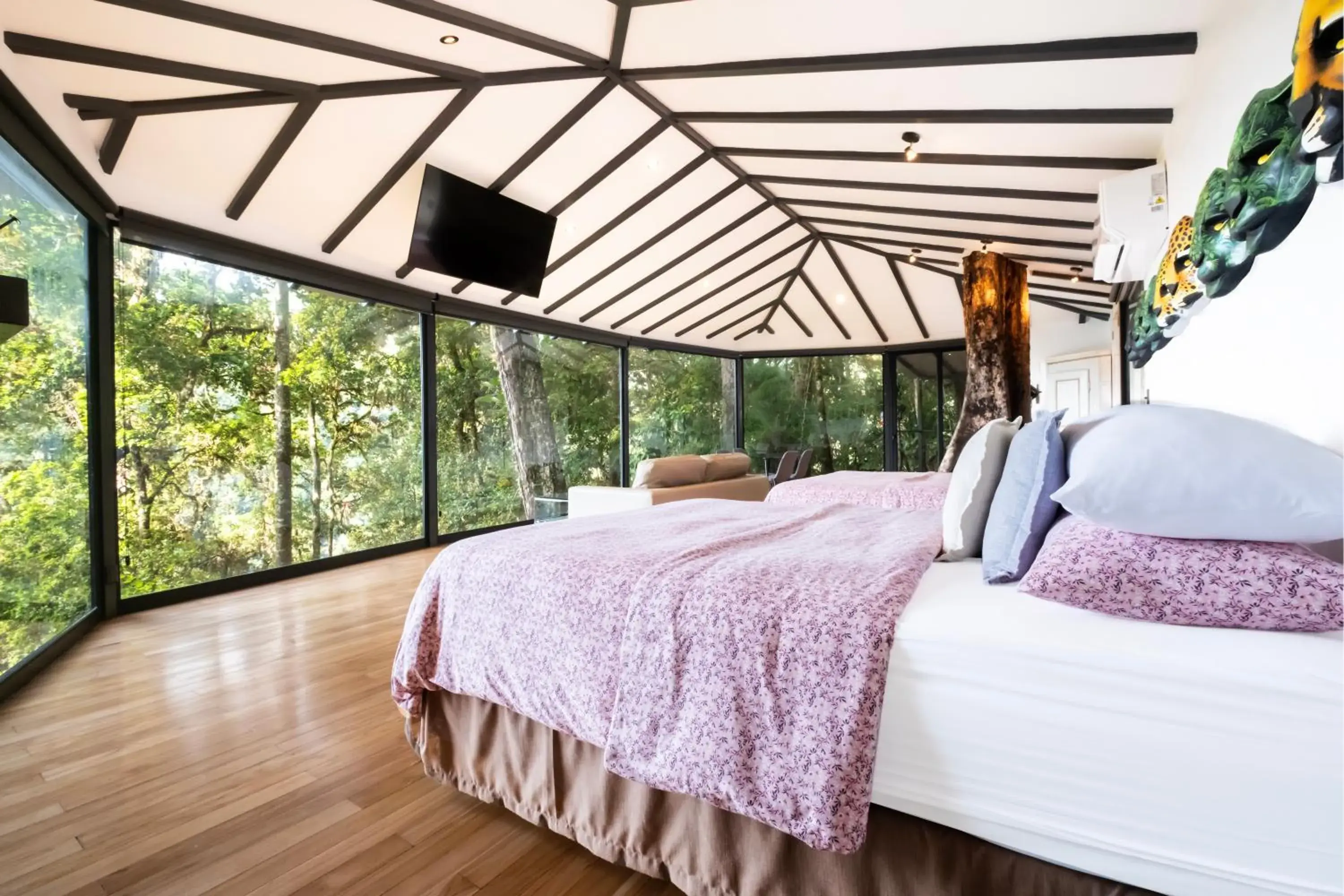 Bed in Dantica Cloud Forest Lodge Bed in Dantica Cloud Forest Lodge