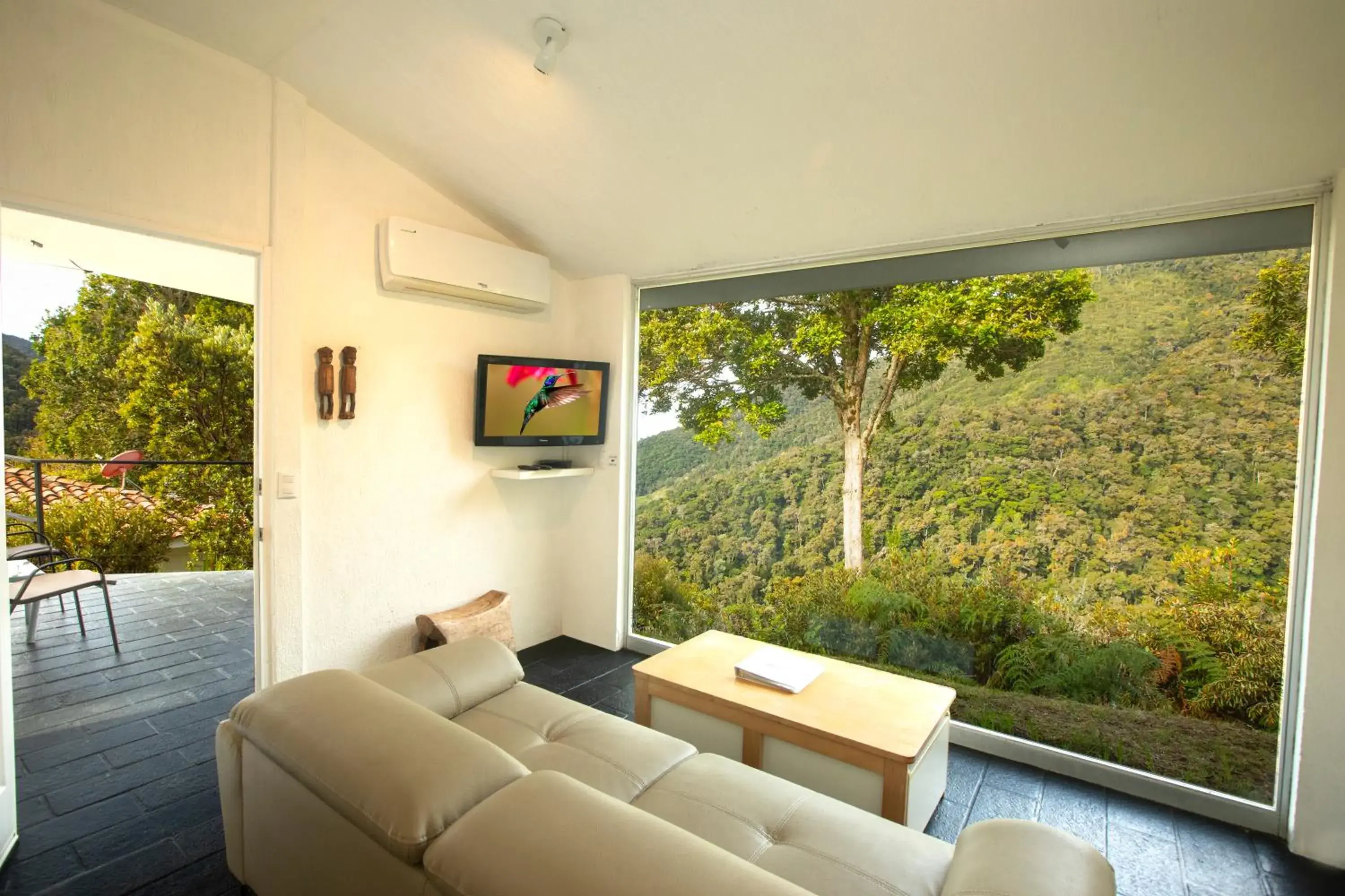 View (from property/room) in Dantica Cloud Forest Lodge View (from property/room) in Dantica Cloud Forest Lodge