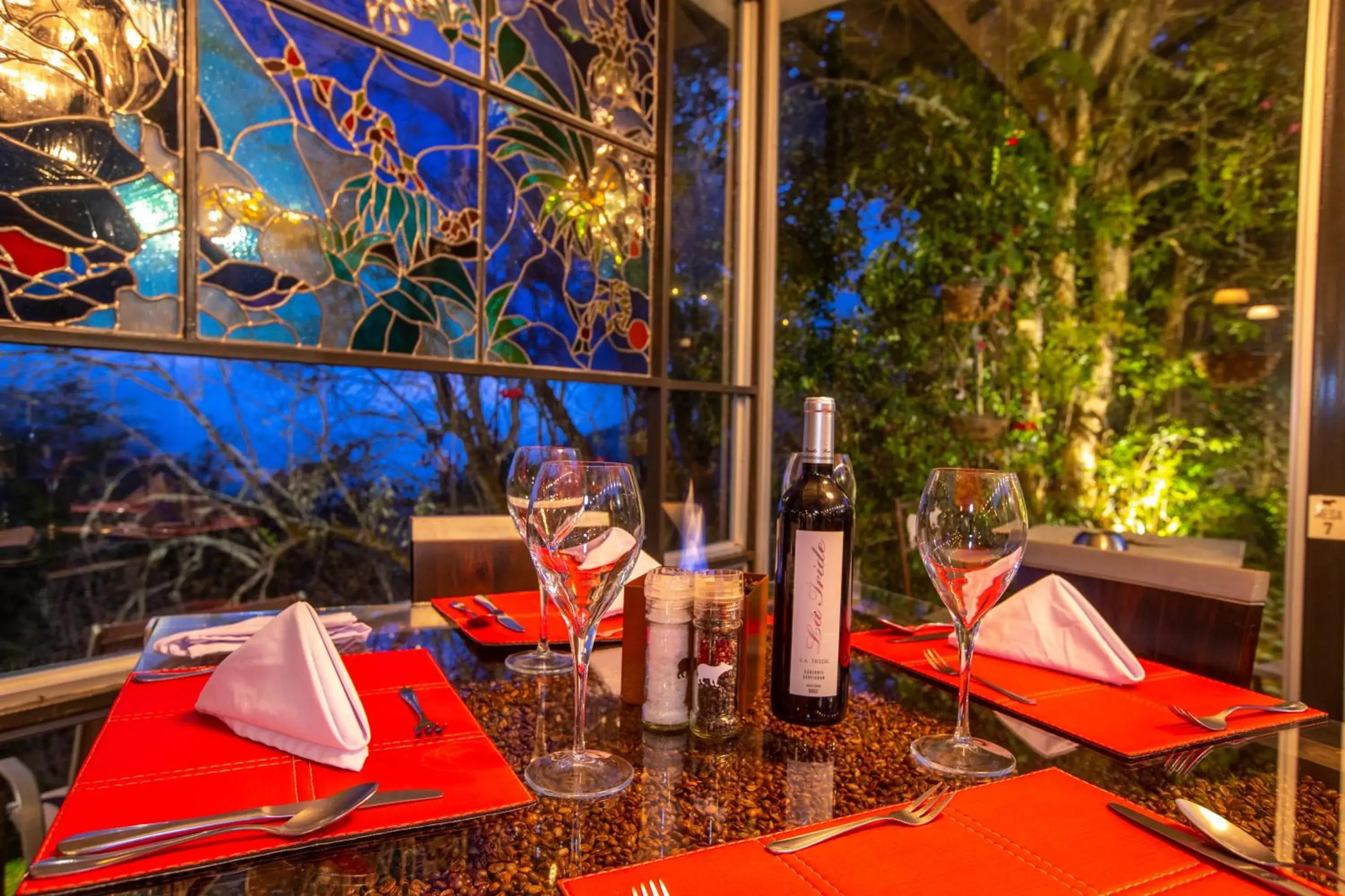 Restaurant/places to eat in Dantica Cloud Forest Lodge Restaurant/places to eat in Dantica Cloud Forest Lodge