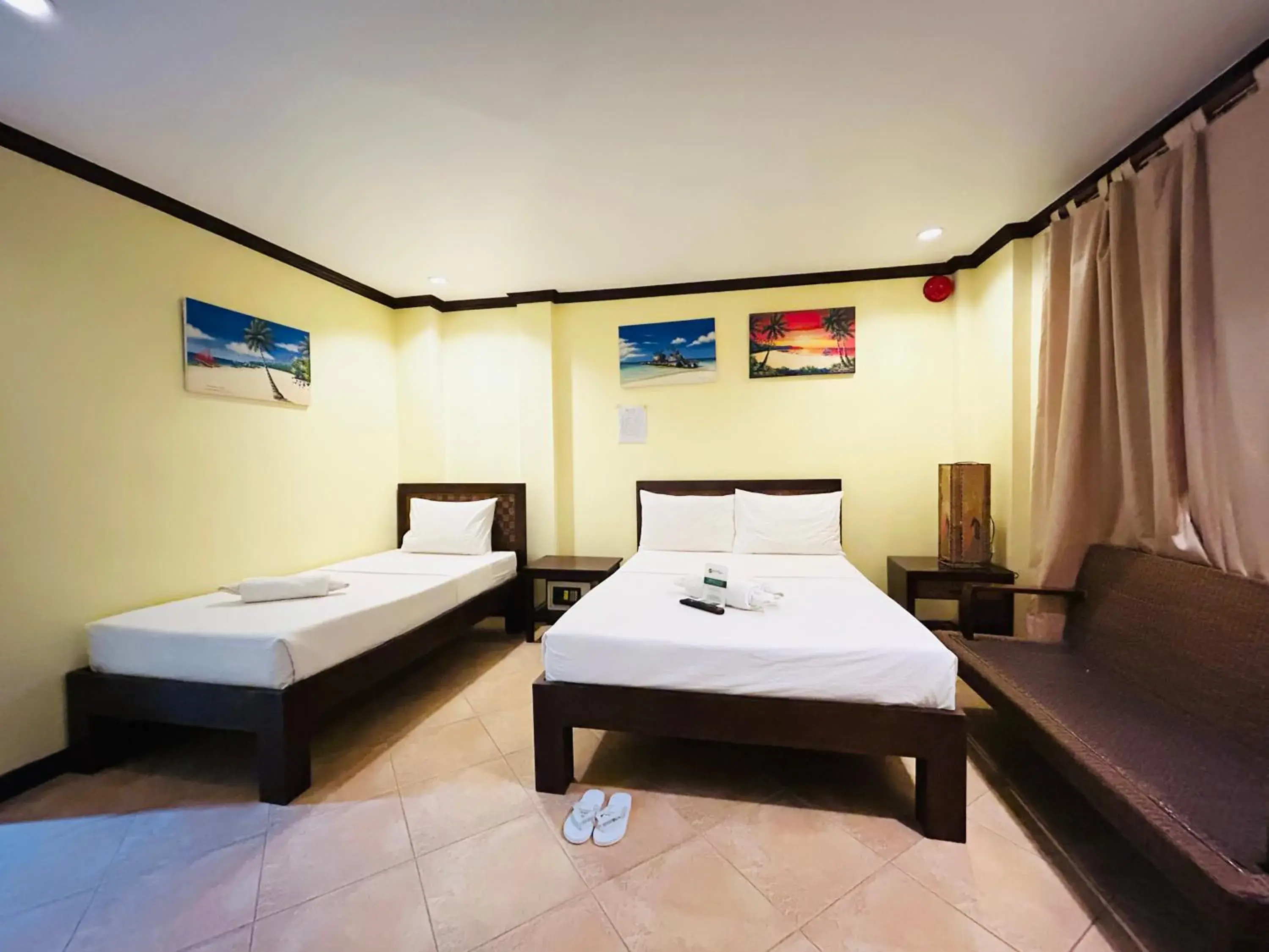 Bed in Sheridan Villas Boracay Bed in Sheridan Villas Boracay