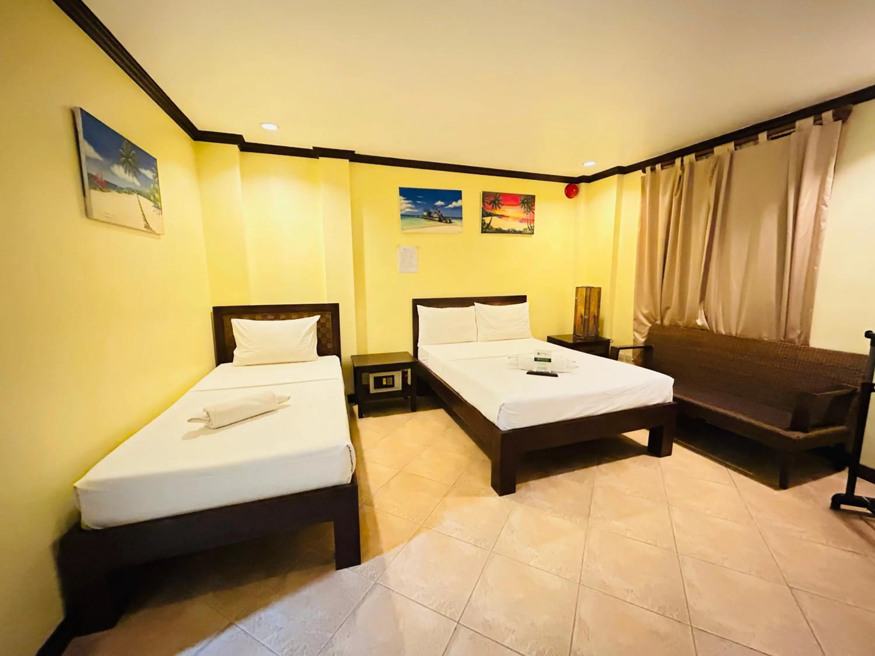 Bed in Sheridan Villas Boracay