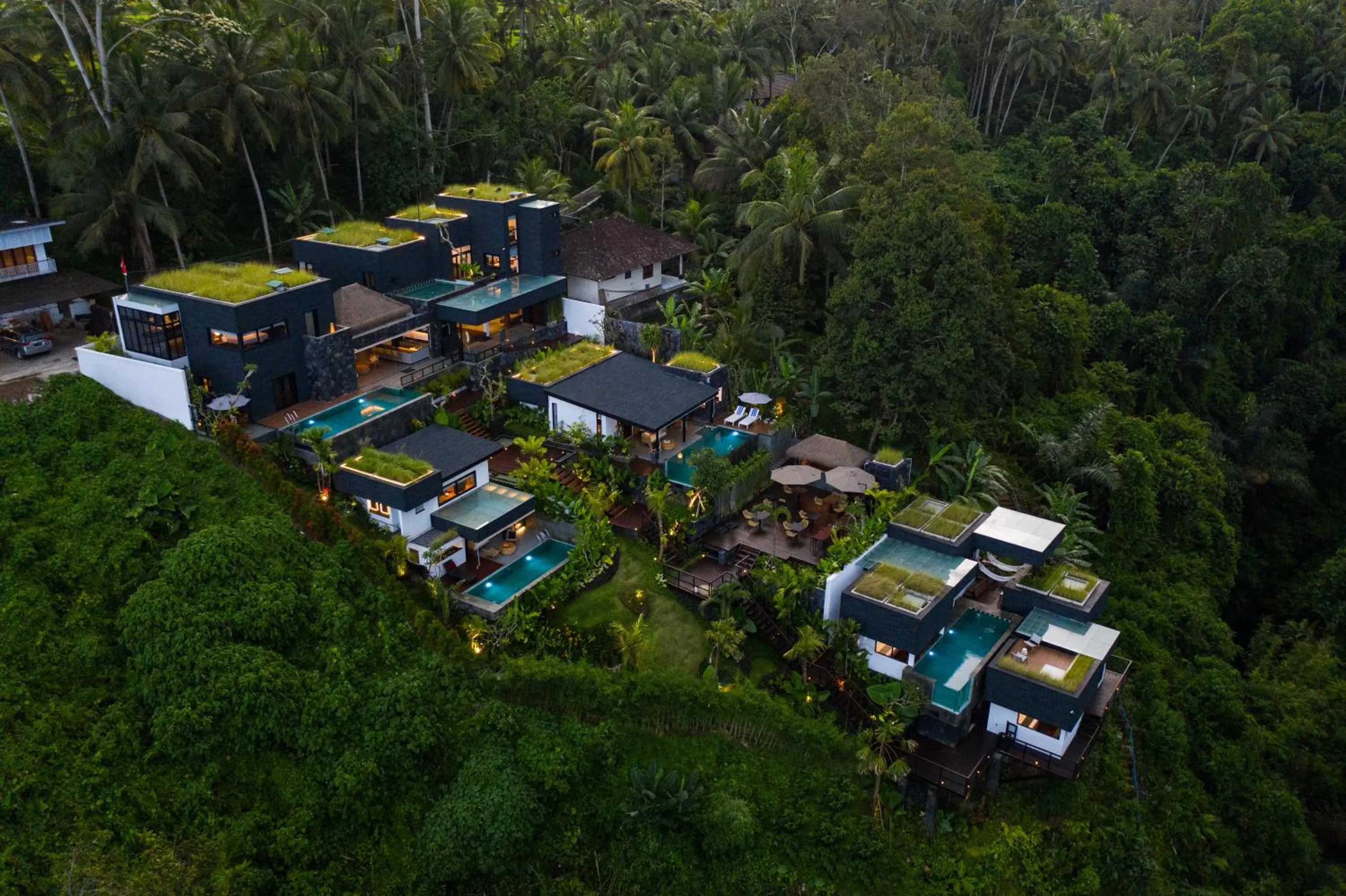 Bird's eye view in Zenubud