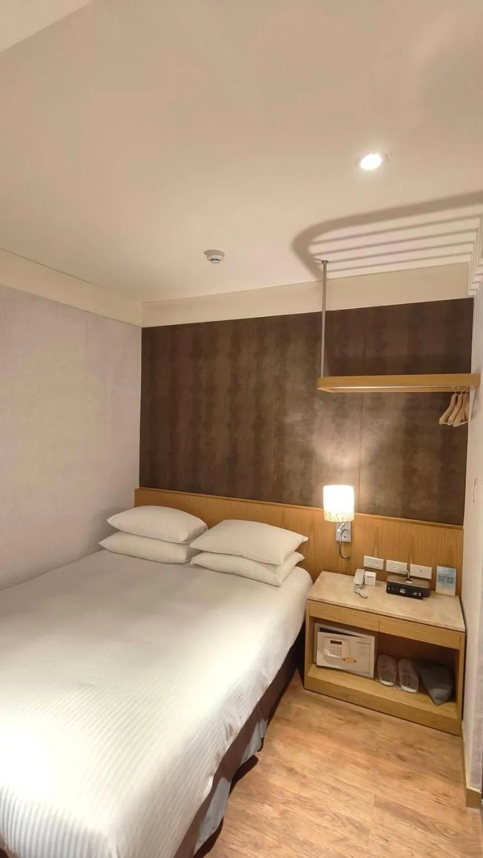 Photo of the whole room, Bed in 雲富大飯店 Hotel Cloud-ZhongShan