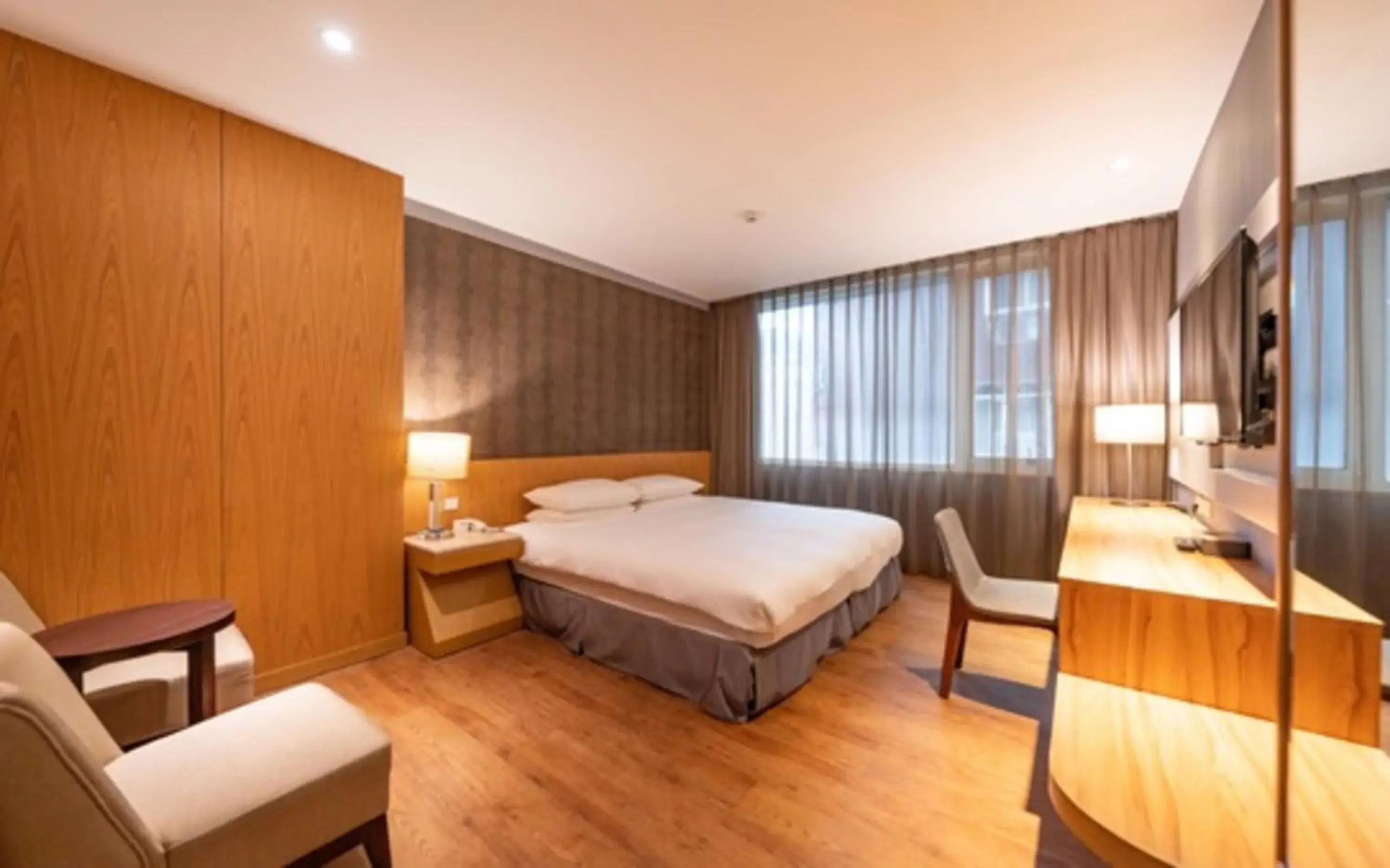 Photo of the whole room, Bed in 雲富大飯店 Hotel Cloud-ZhongShan Photo of the whole room, Bed in 雲富大飯店 Hotel Cloud-ZhongShan