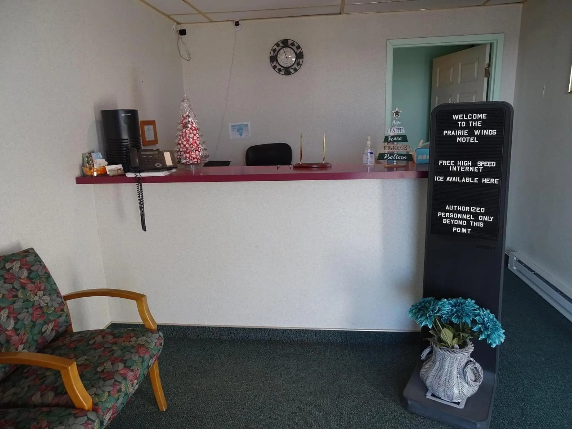 Lobby or reception in Hotel Prairie Winds Carthage Keokuk Hwy 136