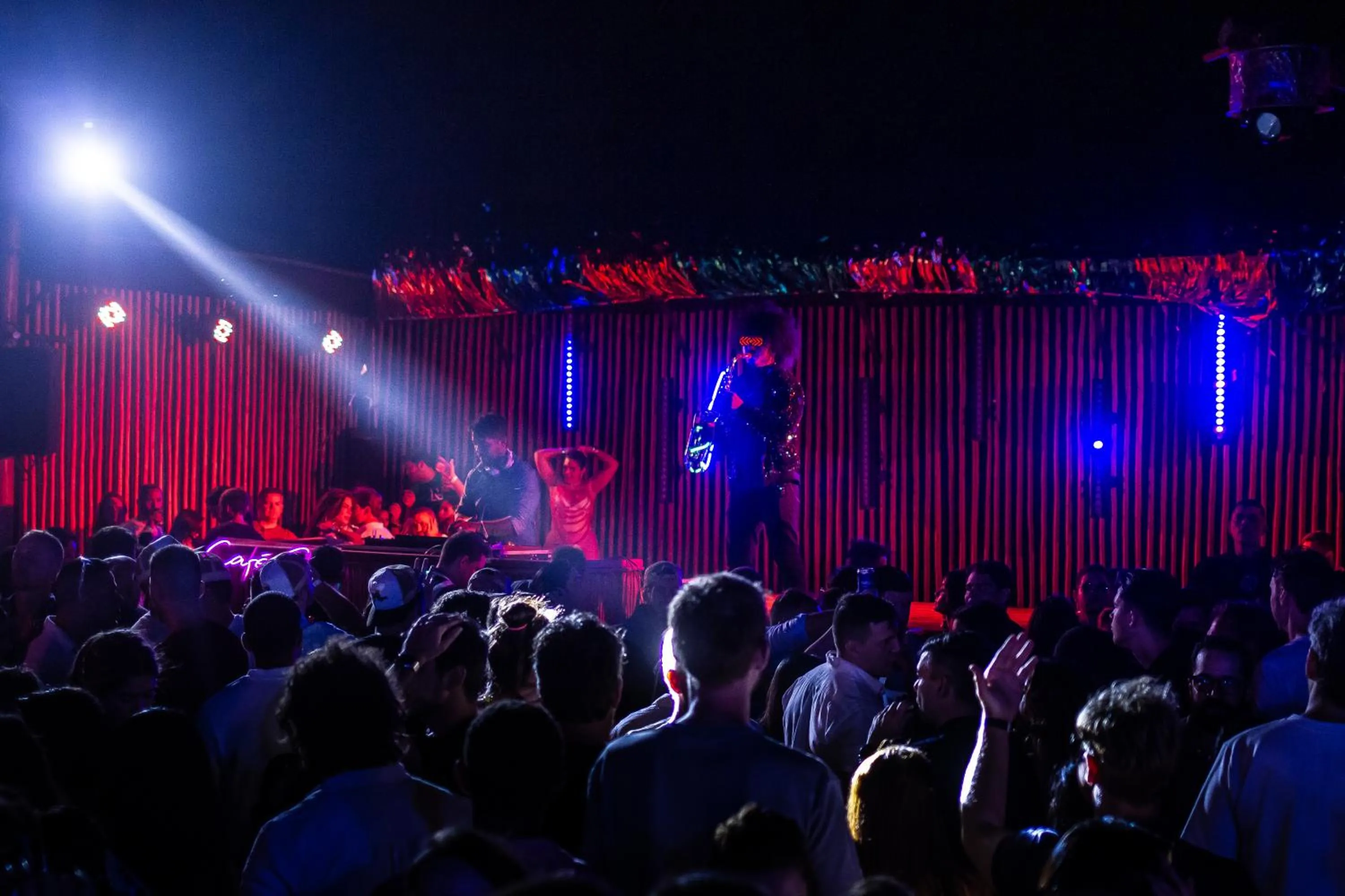 People in Café Jeri Hotel - Adults Only