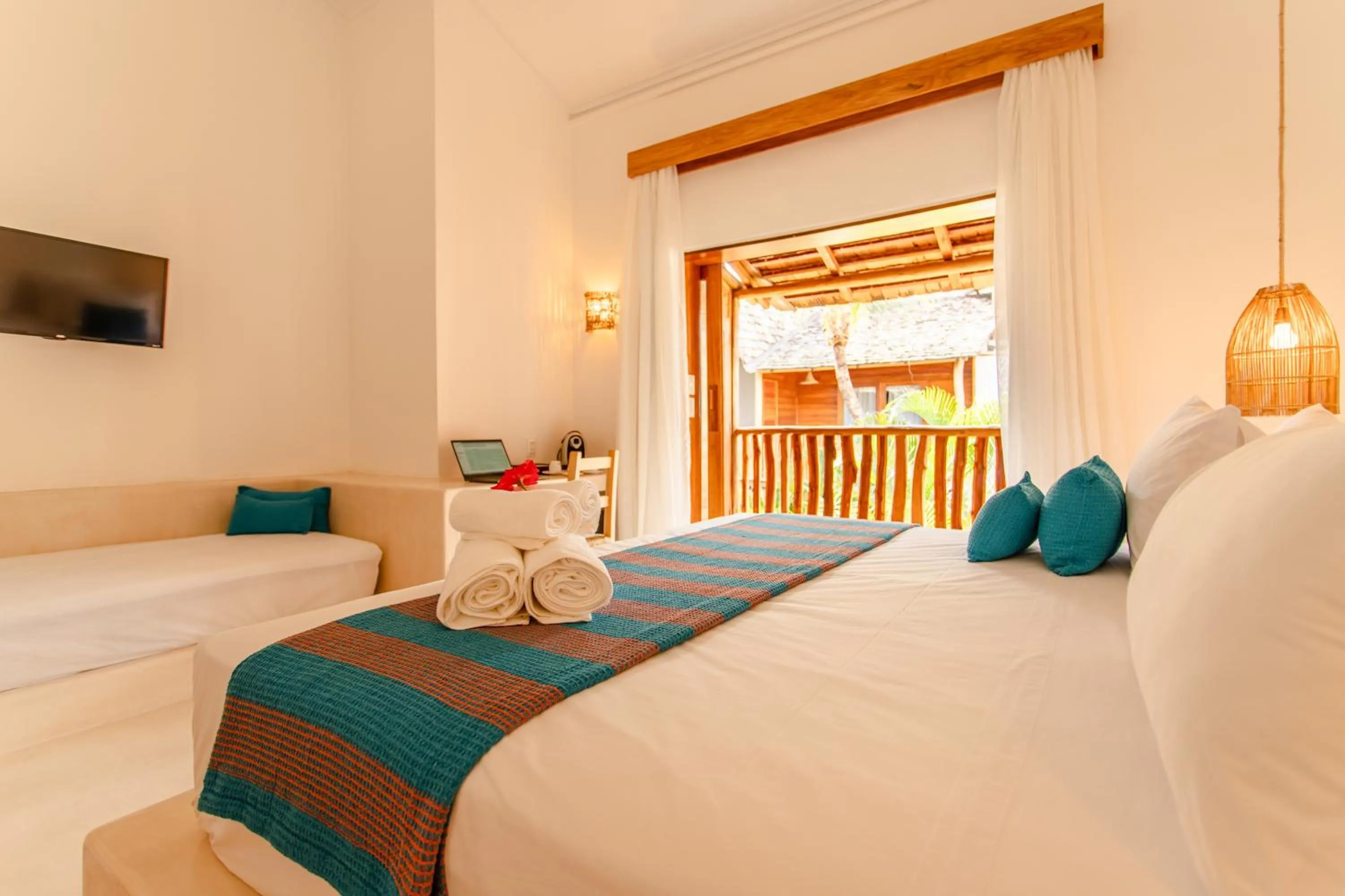 Bed in Café Jeri Hotel - Adults Only