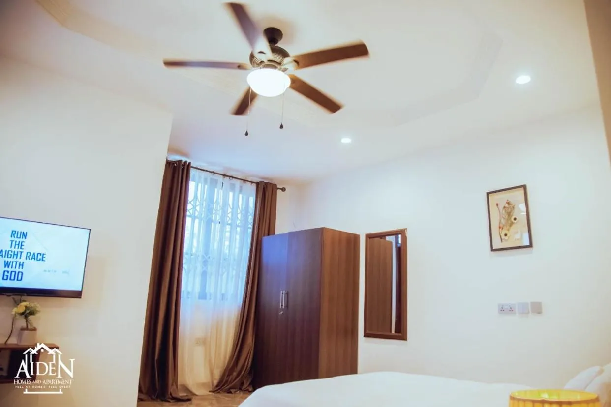 AIDEN HOMES AND APARTMENTS HOTEl