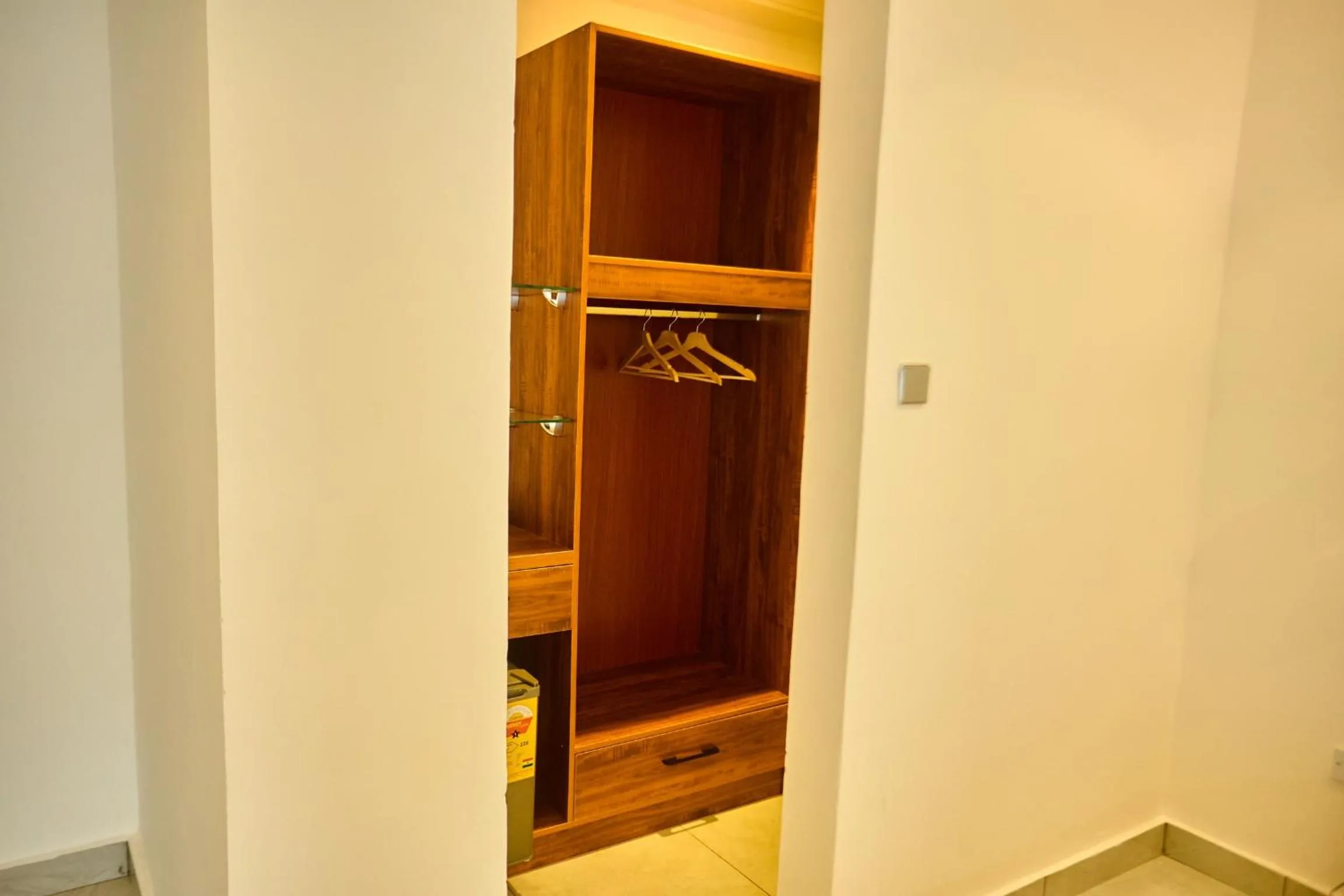 AIDEN HOMES AND APARTMENTS HOTEl