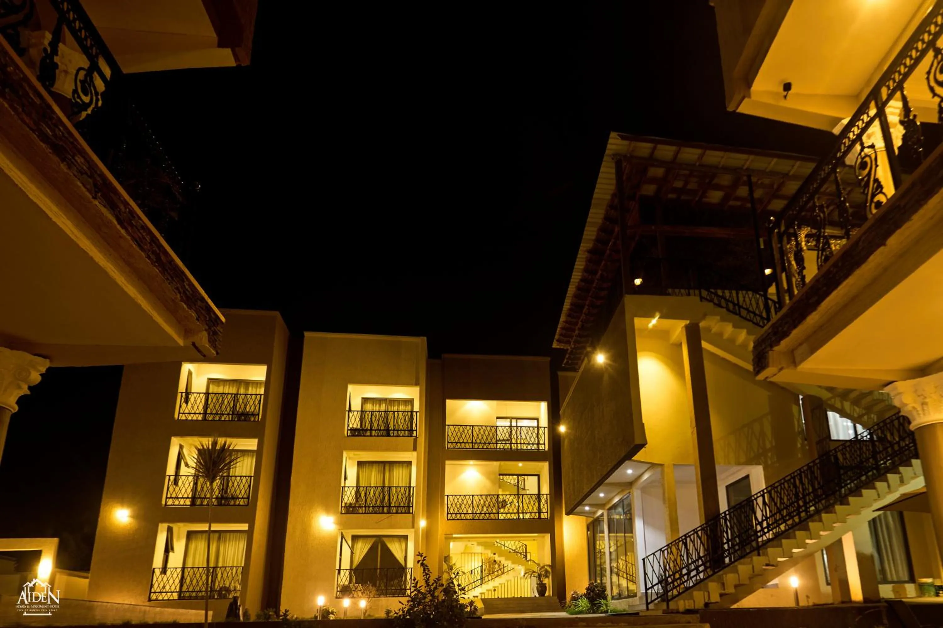 AIDEN HOMES AND APARTMENTS HOTEl